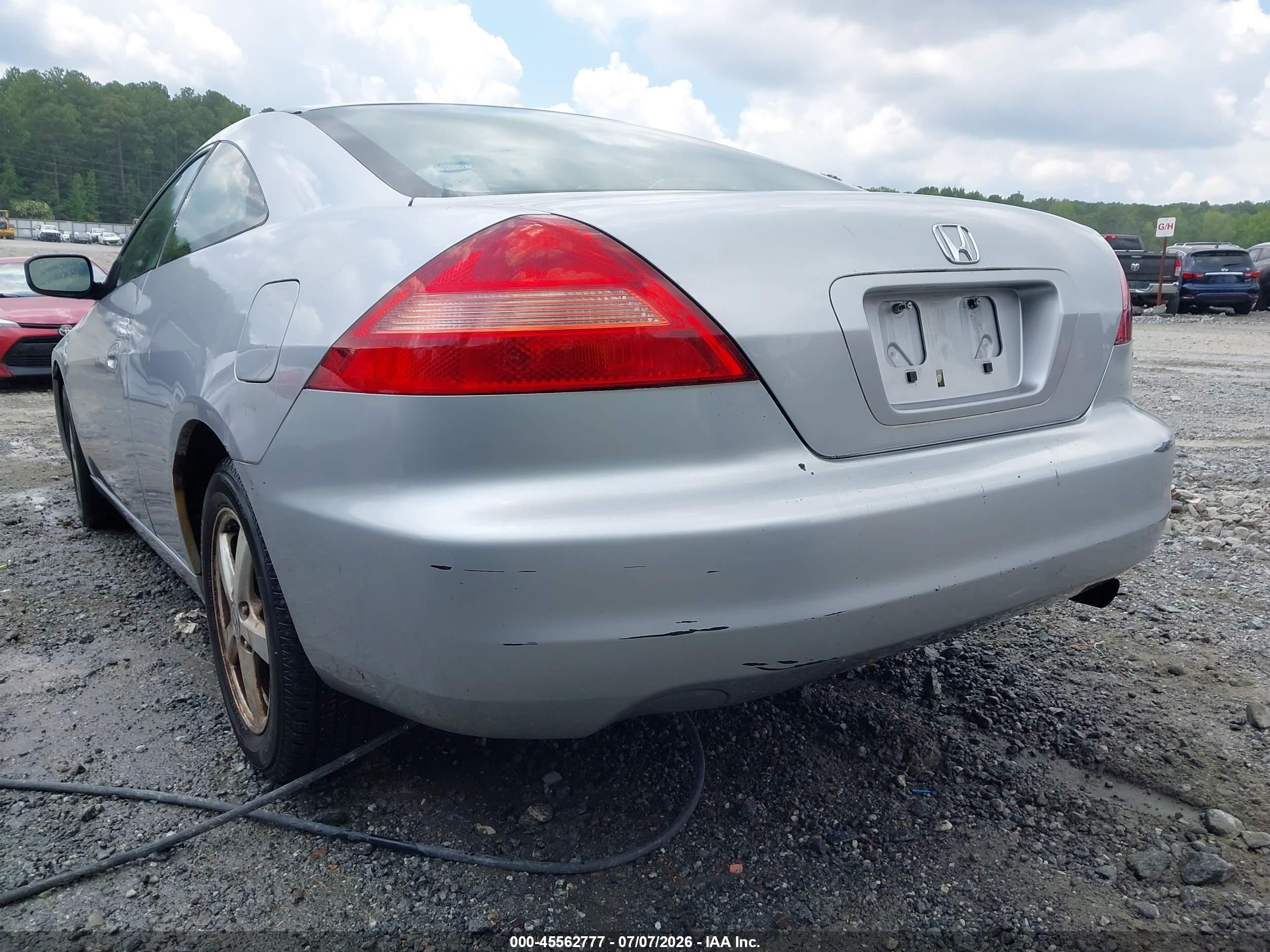 2004 Honda Accord 2.4 Ex Silver vin: 1HGCM72714A000062