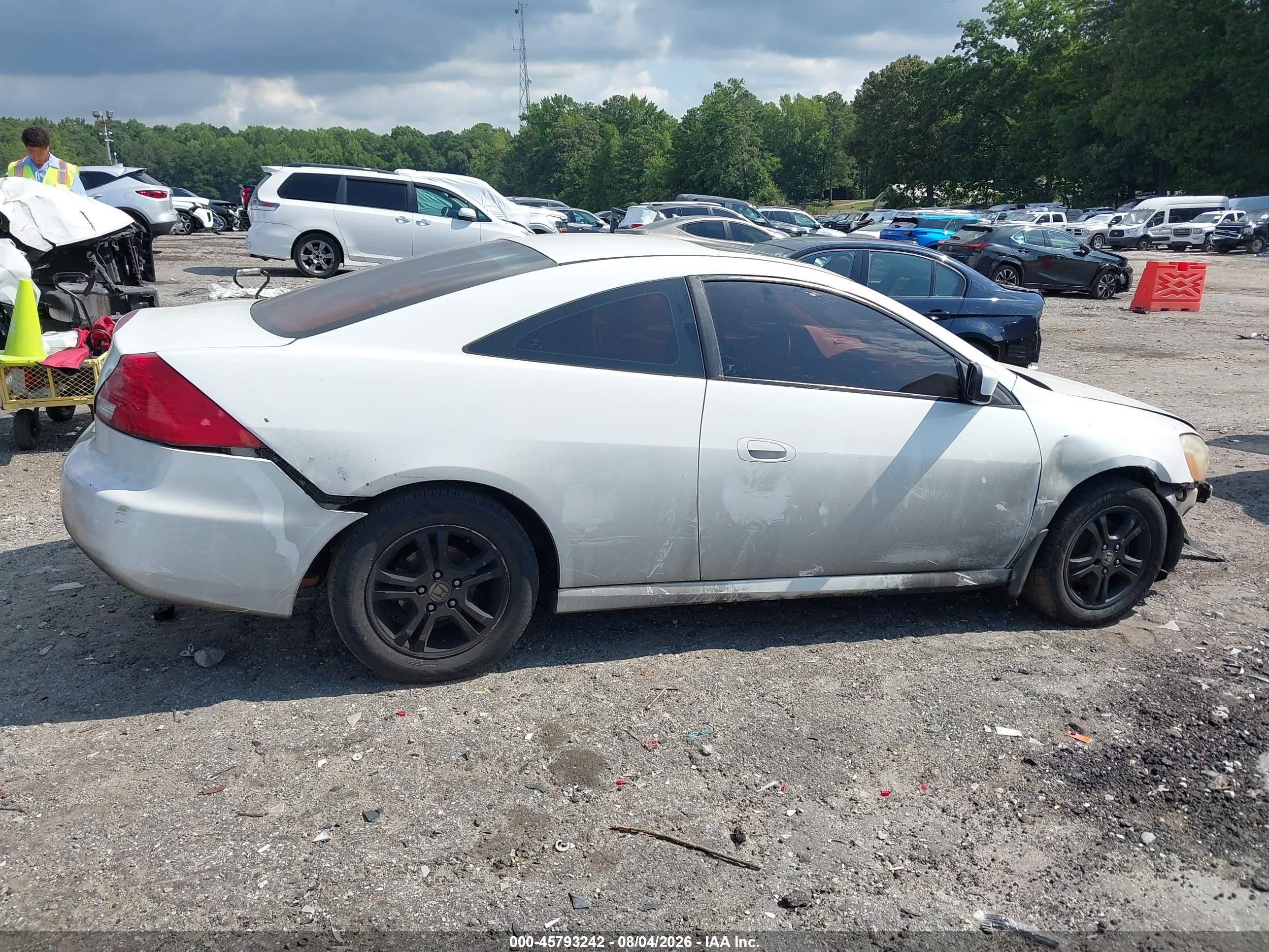 2006 Honda Accord 2.4 Ex White vin: 1HGCM72726A014880