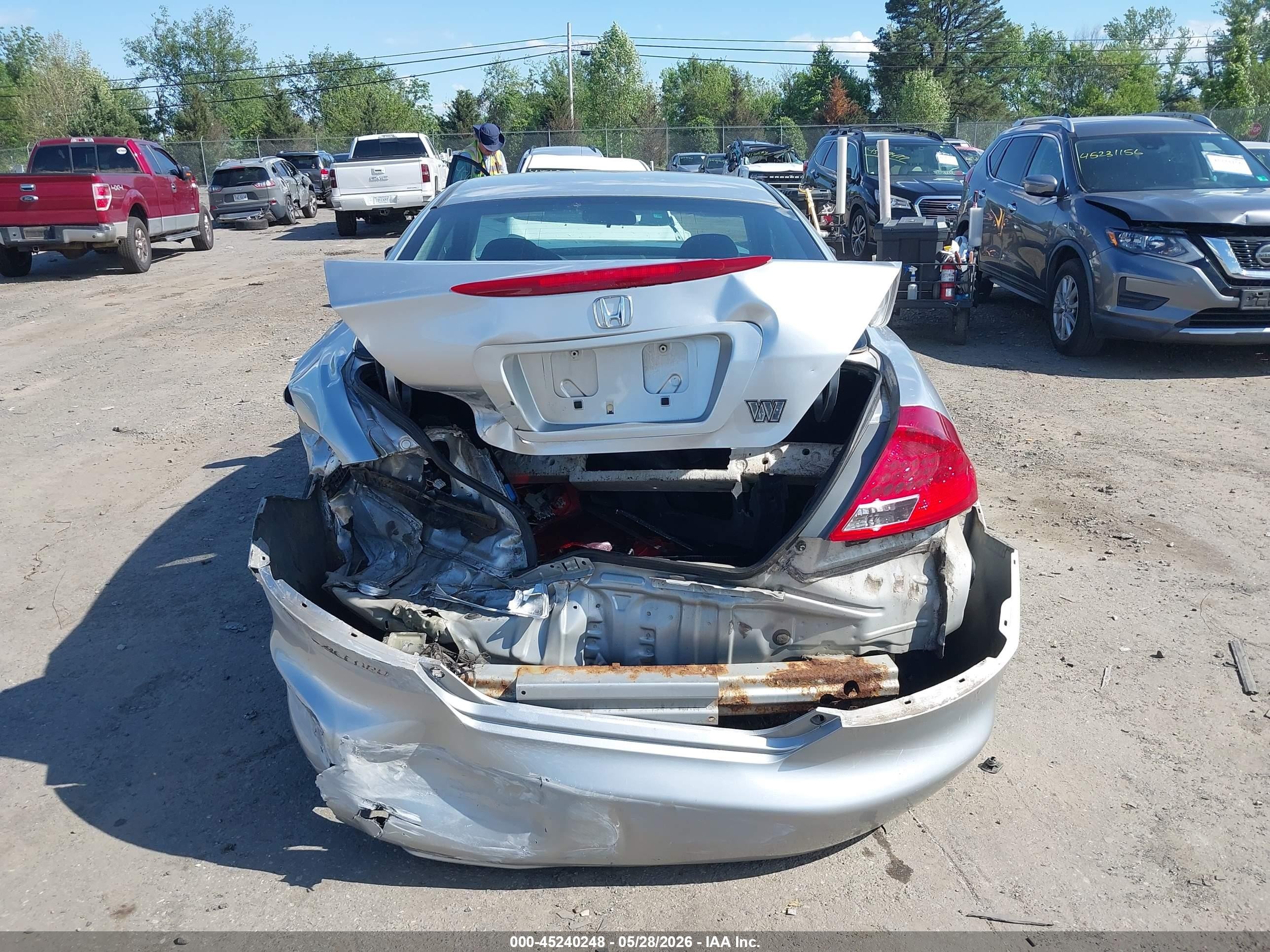 2007 Honda Accord 2.4 Ex Silver vin: 1HGCM72727A020776