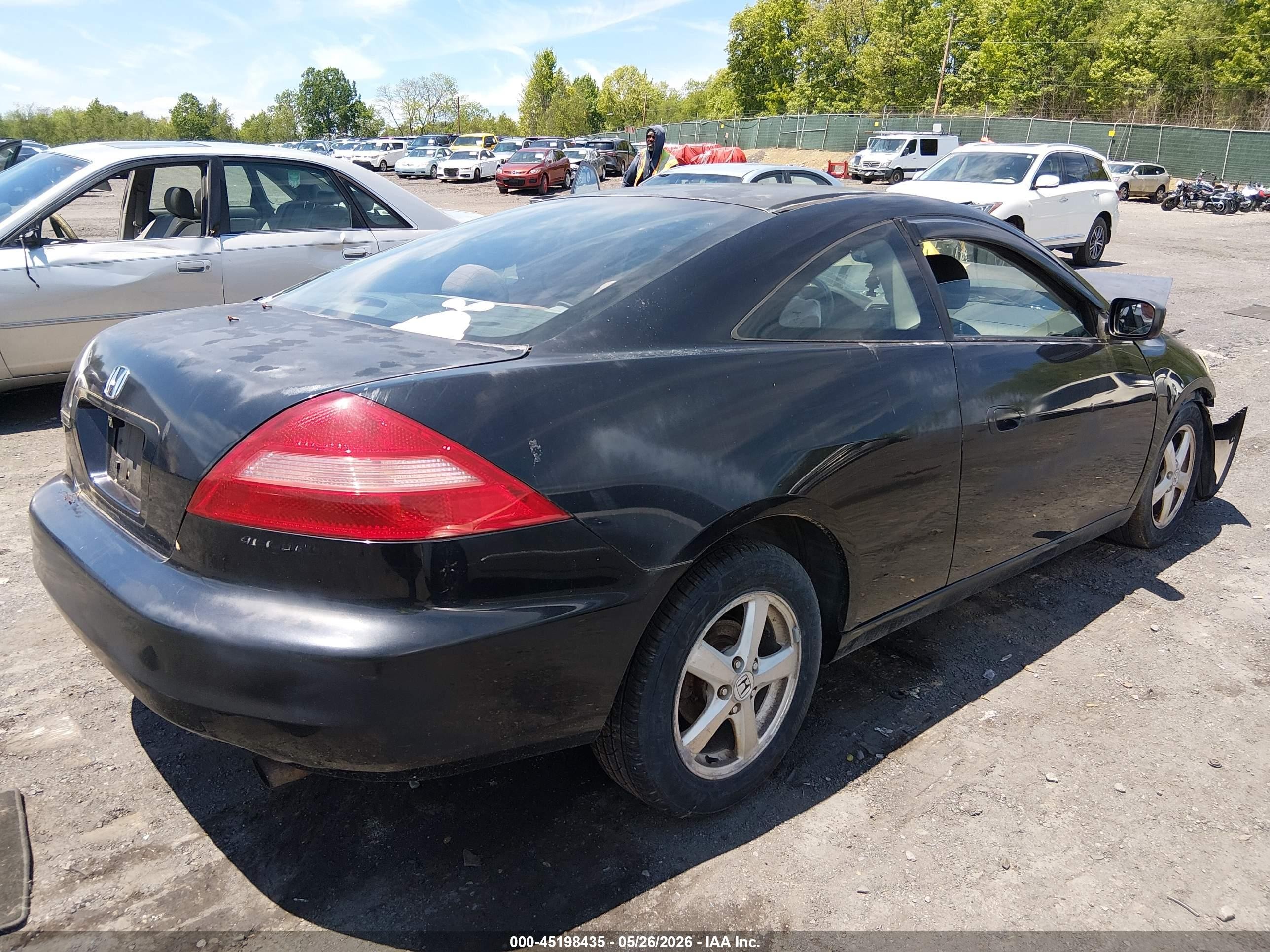 2005 Honda Accord 2.4 Ex Черный vin: 1HGCM727X5A012583