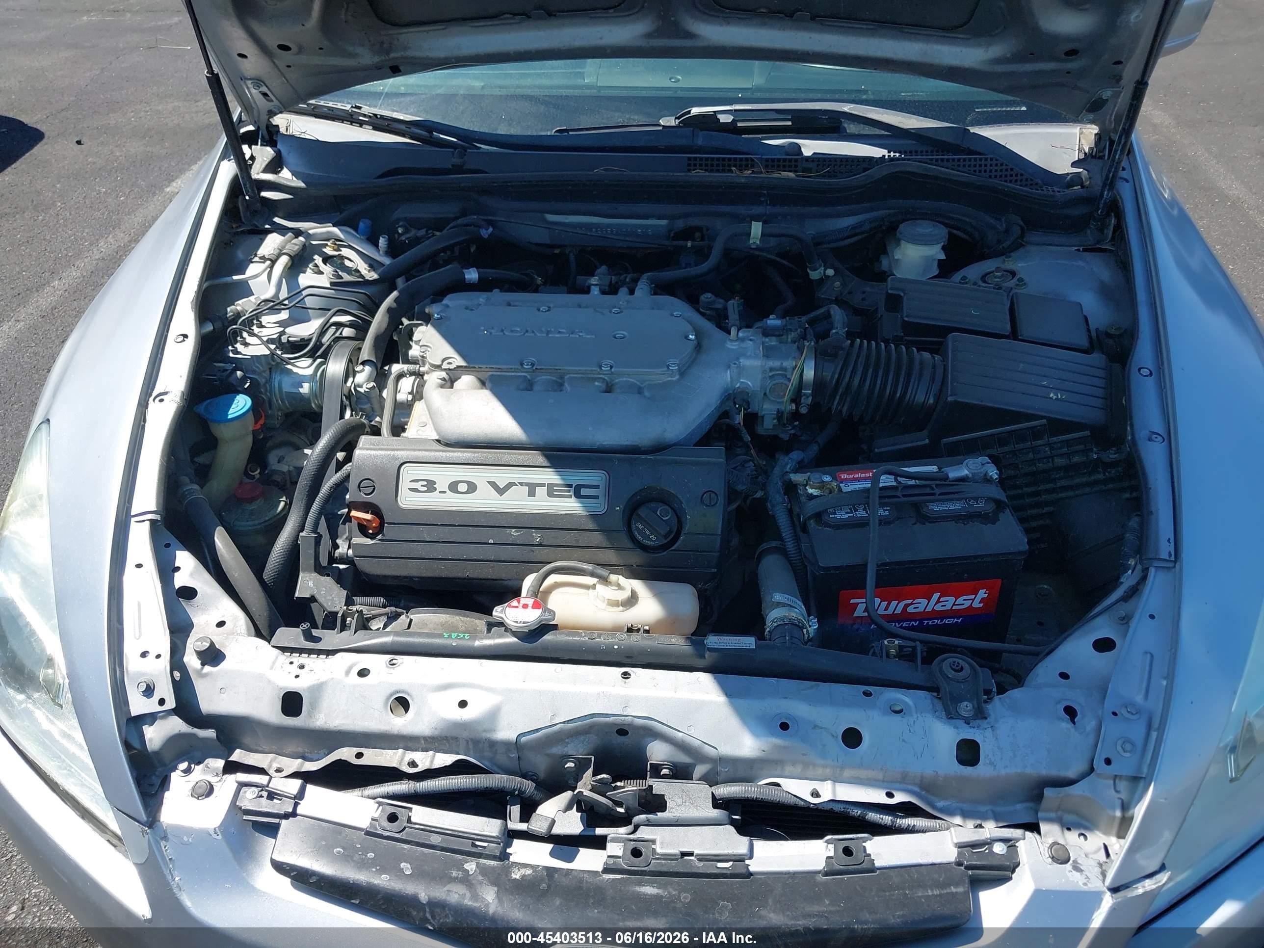 2003 Honda Accord Cpe Lx Серебряный vin: 1HGCM82253A011512