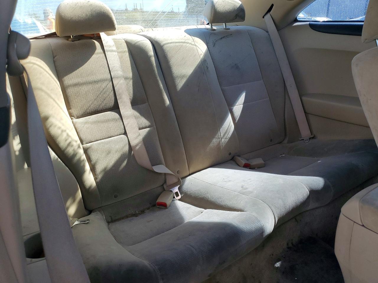 2003 Honda Accord Lx Gold vin: 1HGCM822X3A018486