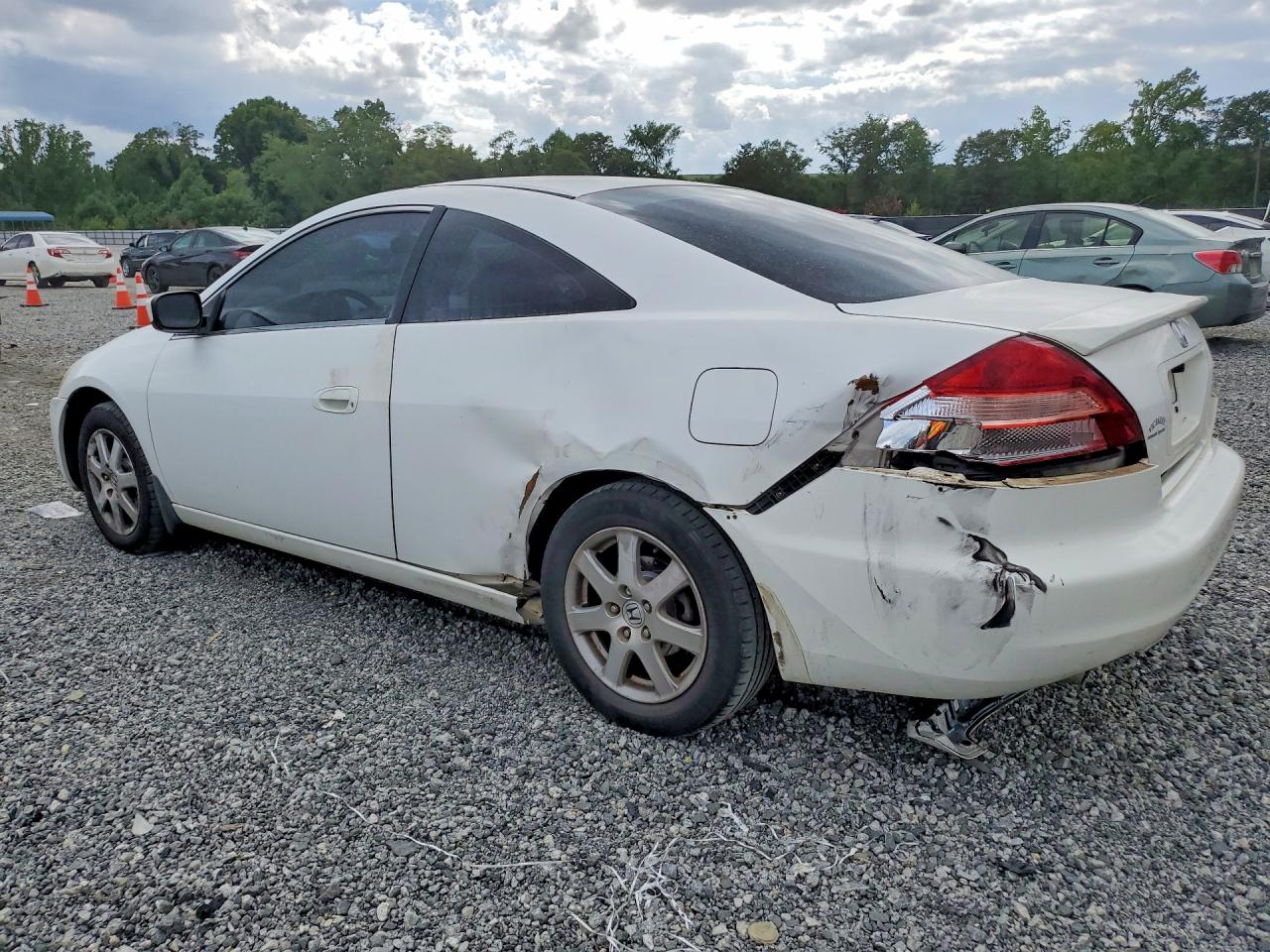 2005 Honda Accord Se White vin: 1HGCM82445A015720