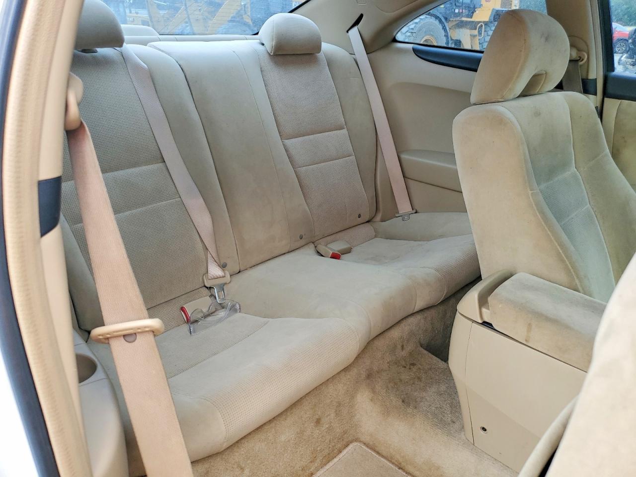 2005 Honda Accord Se White vin: 1HGCM82445A015720