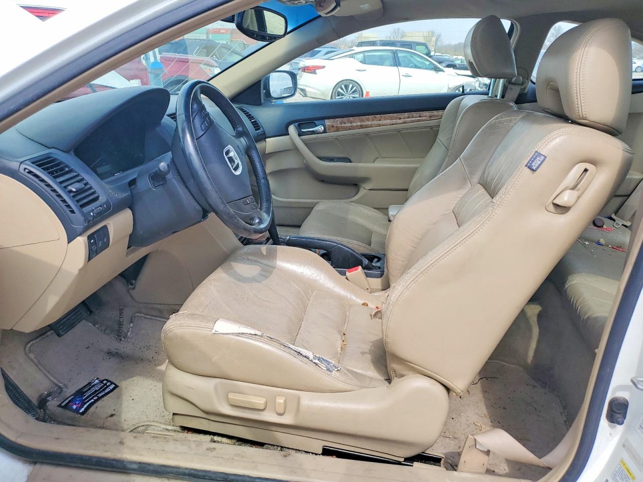 2004 Honda Accord Ex White vin: 1HGCM82604A012653