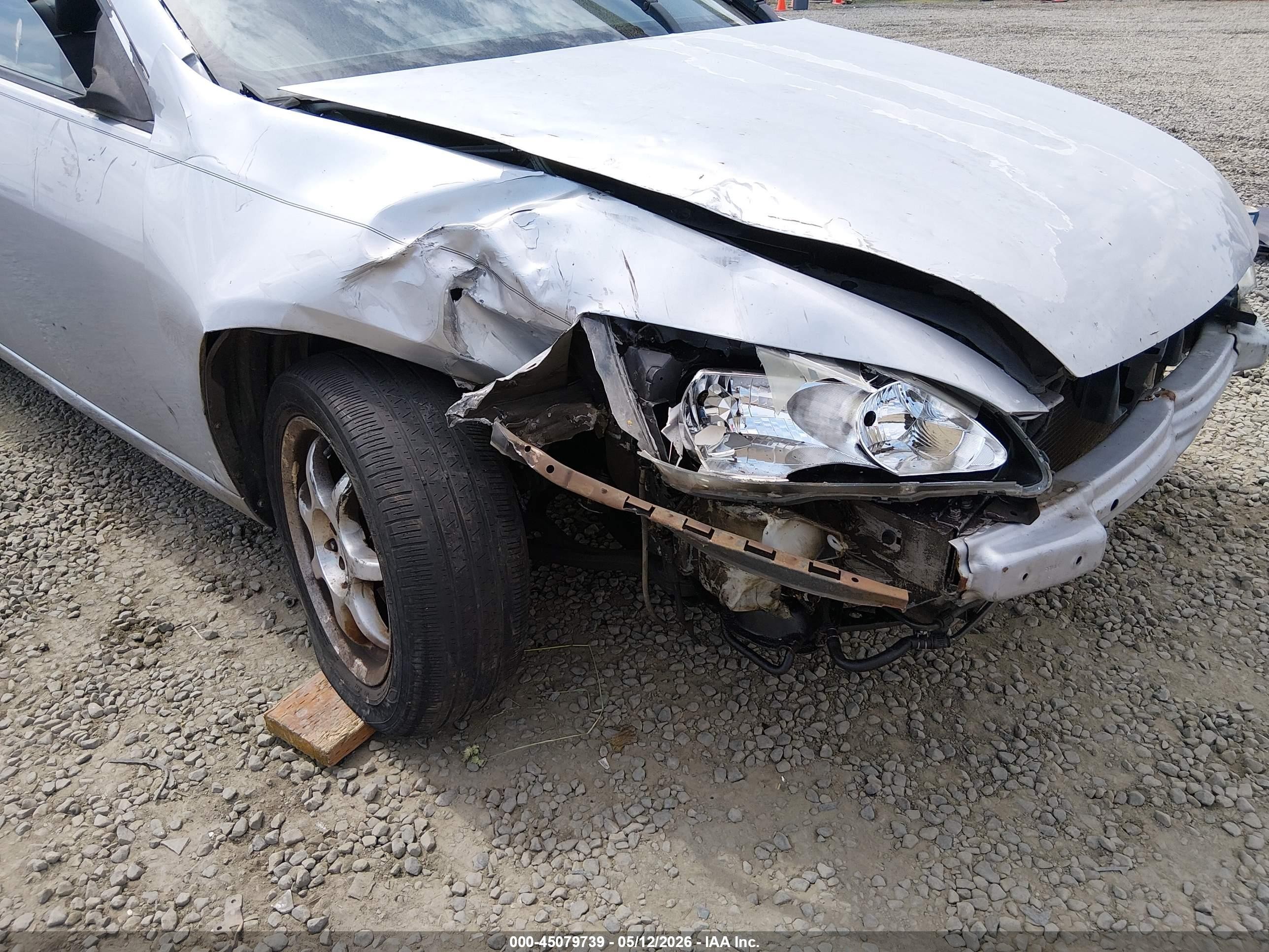 2004 Honda Accord 3.0 Ex Silver vin: 1HGCM82614A009650