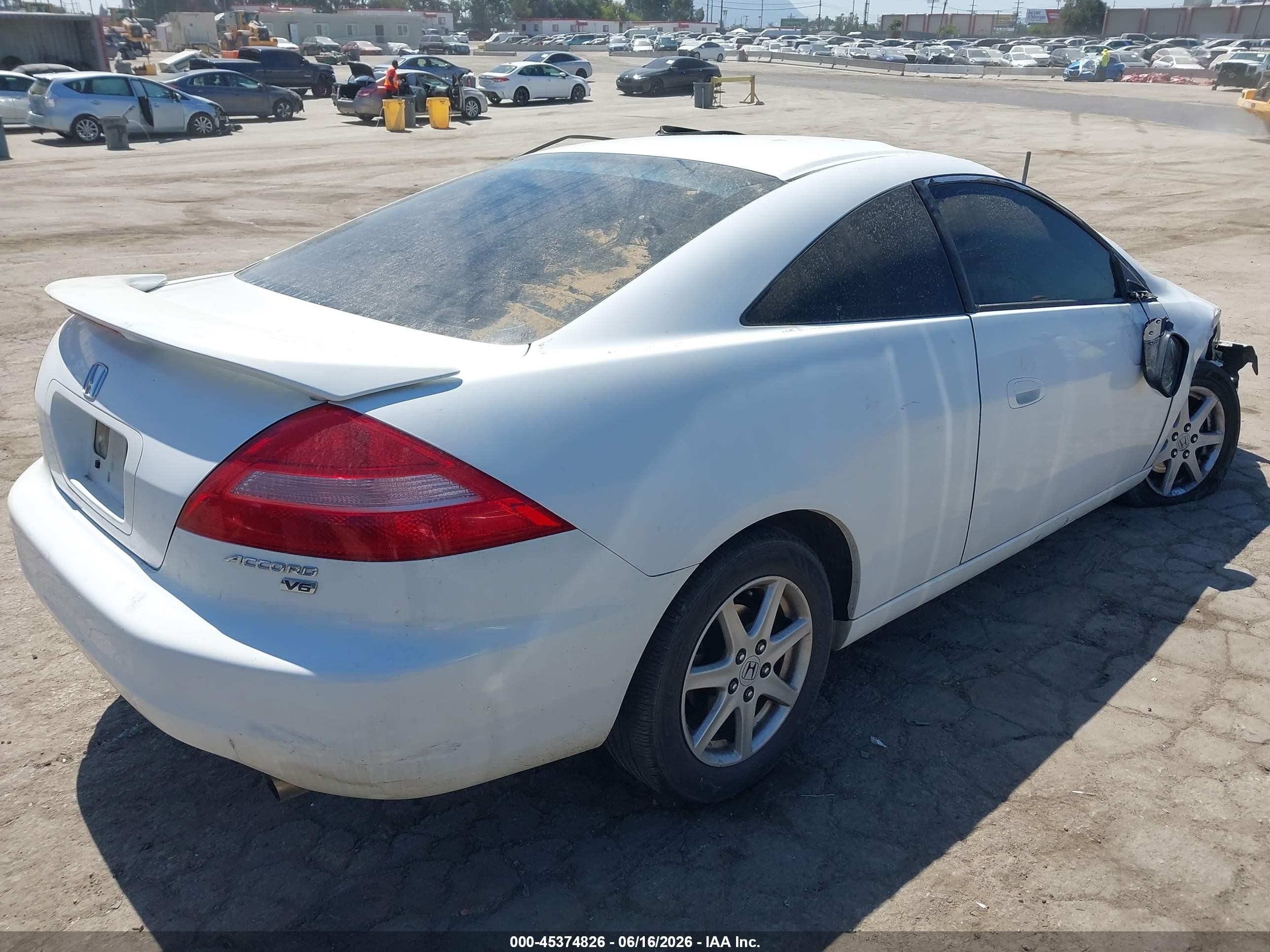2003 Honda Accord Cpe Ex White vin: 1HGCM82623A023846