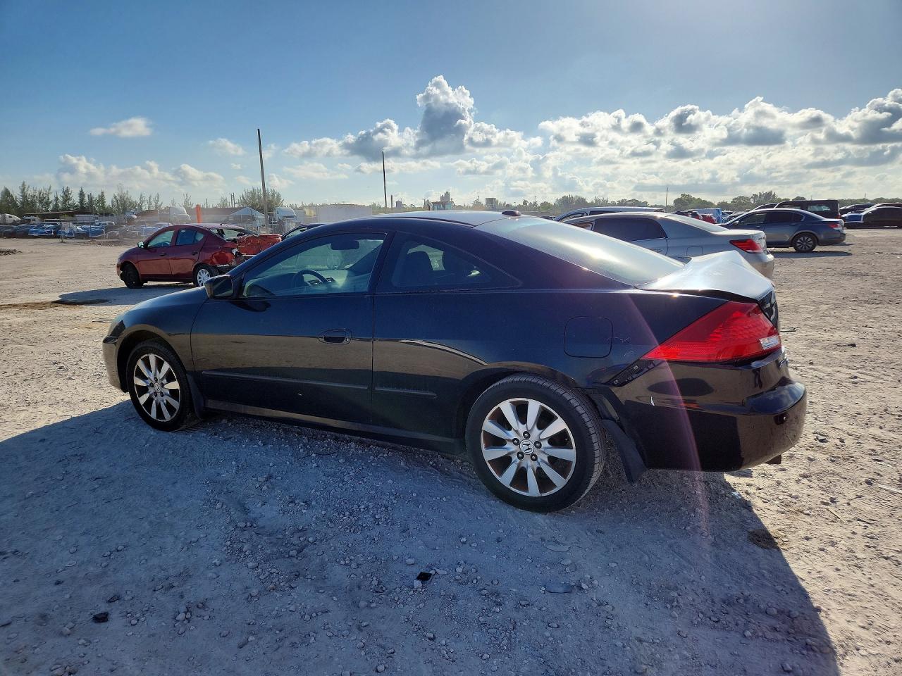 2007 Honda Accord Ex Черный vin: 1HGCM82627A001609