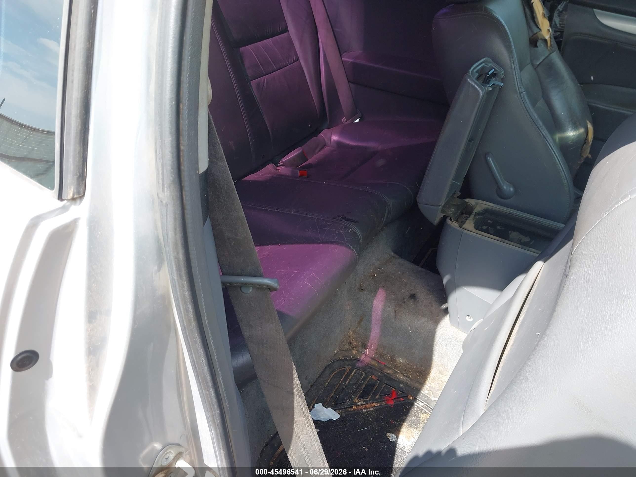 2006 Honda Accord 3.0 Ex Серебряный vin: 1HGCM82656A002106
