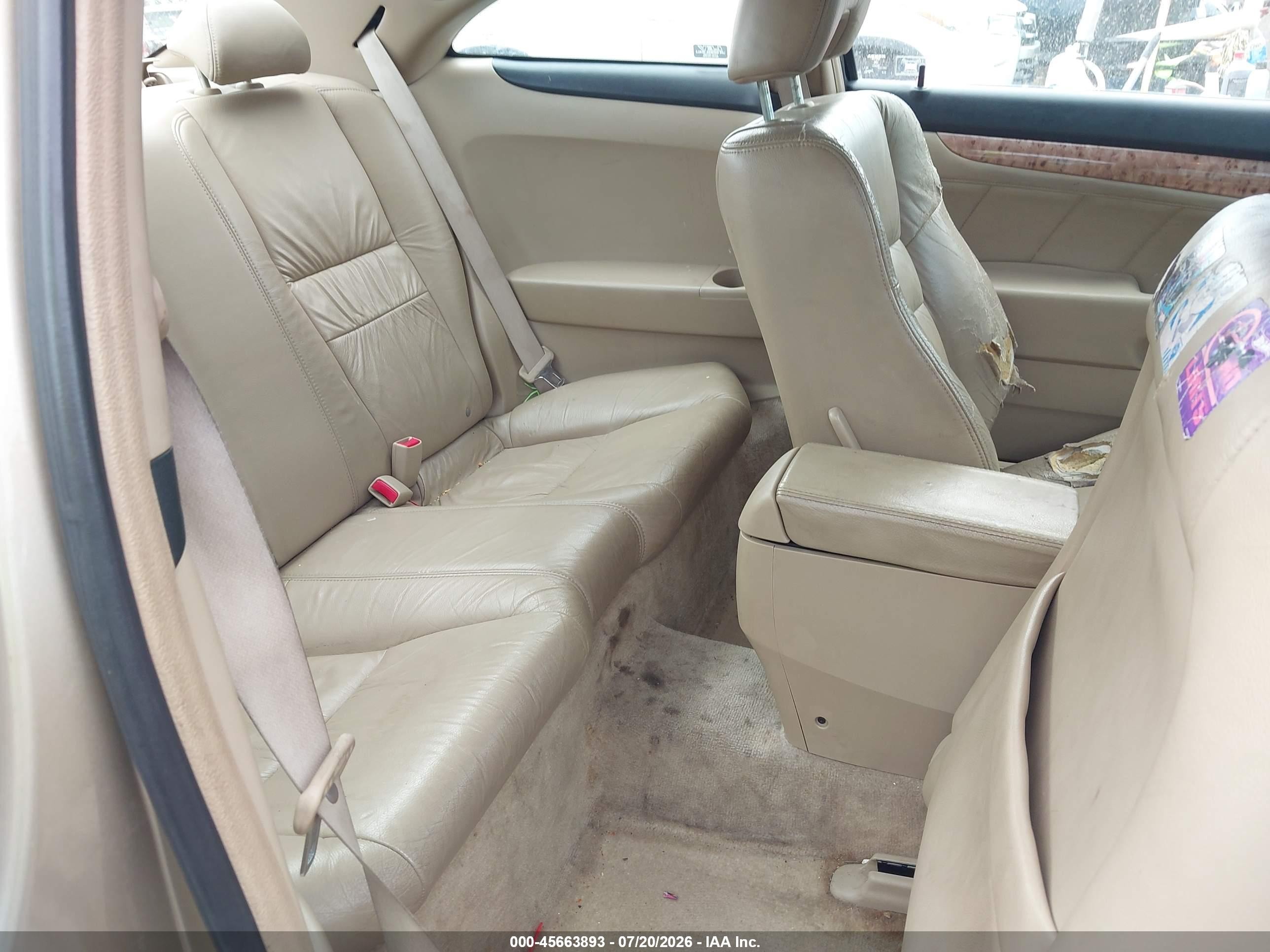 2003 Honda Accord Cpe Ex Gold vin: 1HGCM82673A006136