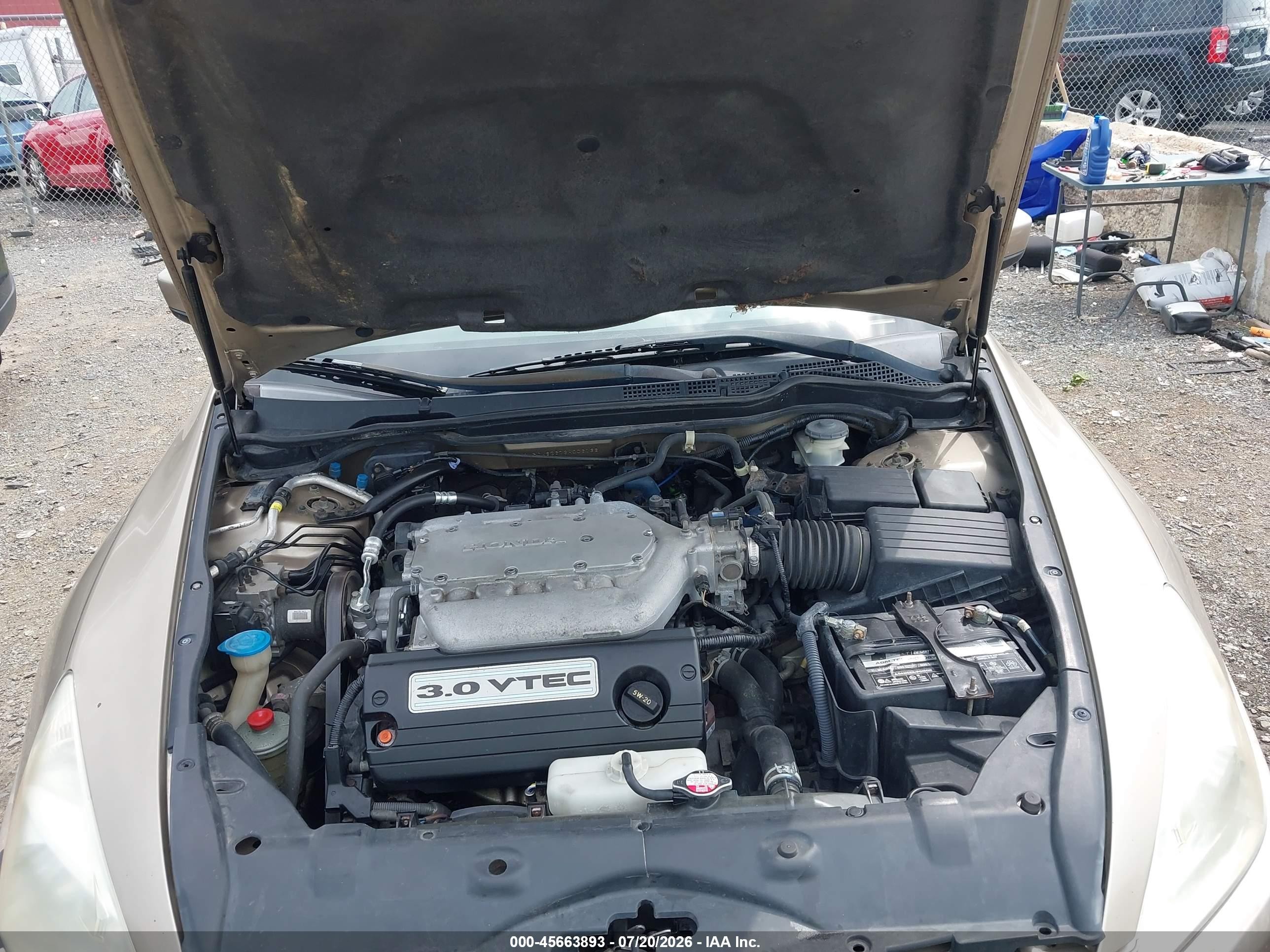 2003 Honda Accord Cpe Ex Gold vin: 1HGCM82673A006136