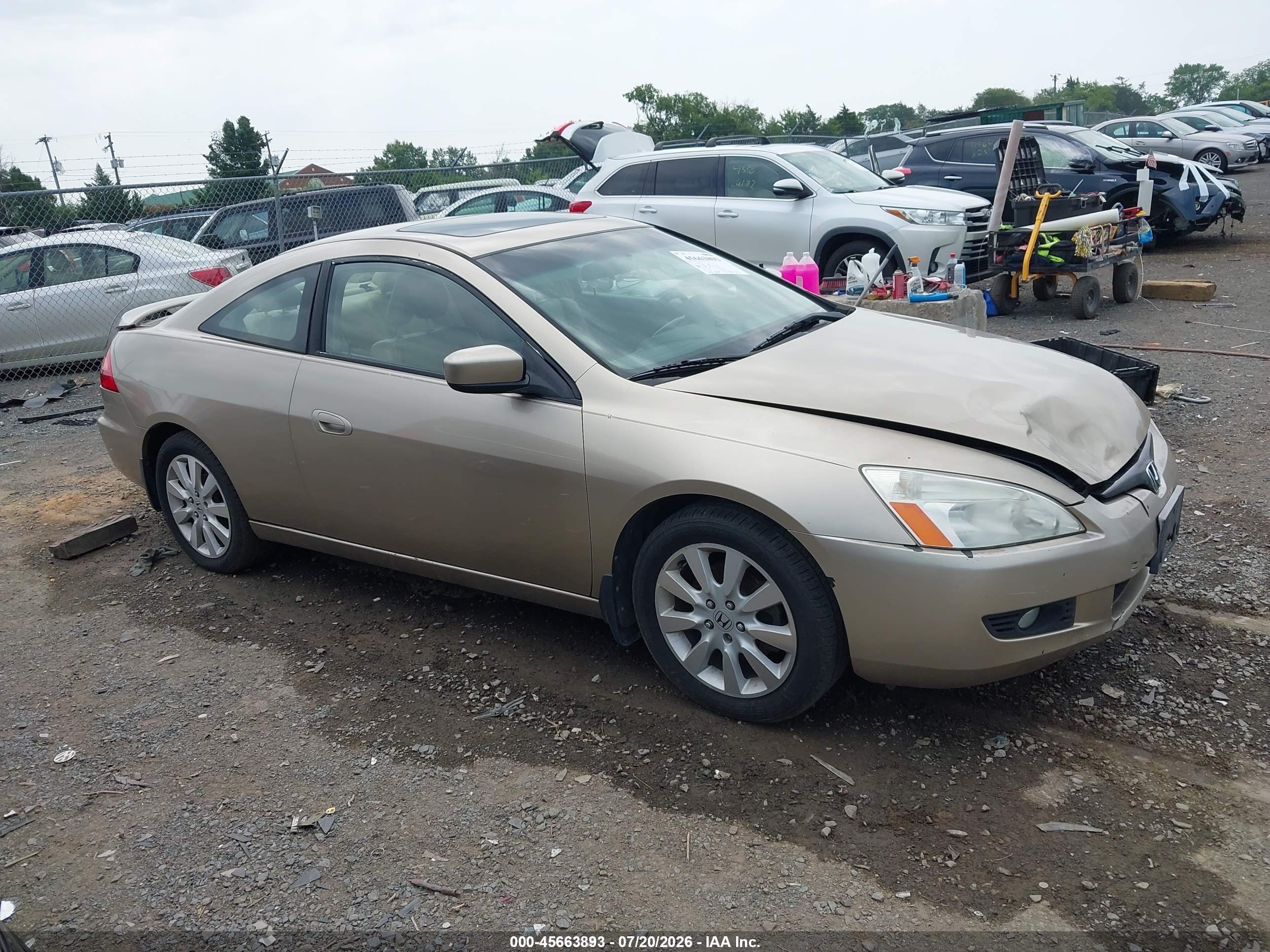 2003 Honda Accord Cpe Ex Gold vin: 1HGCM82673A006136
