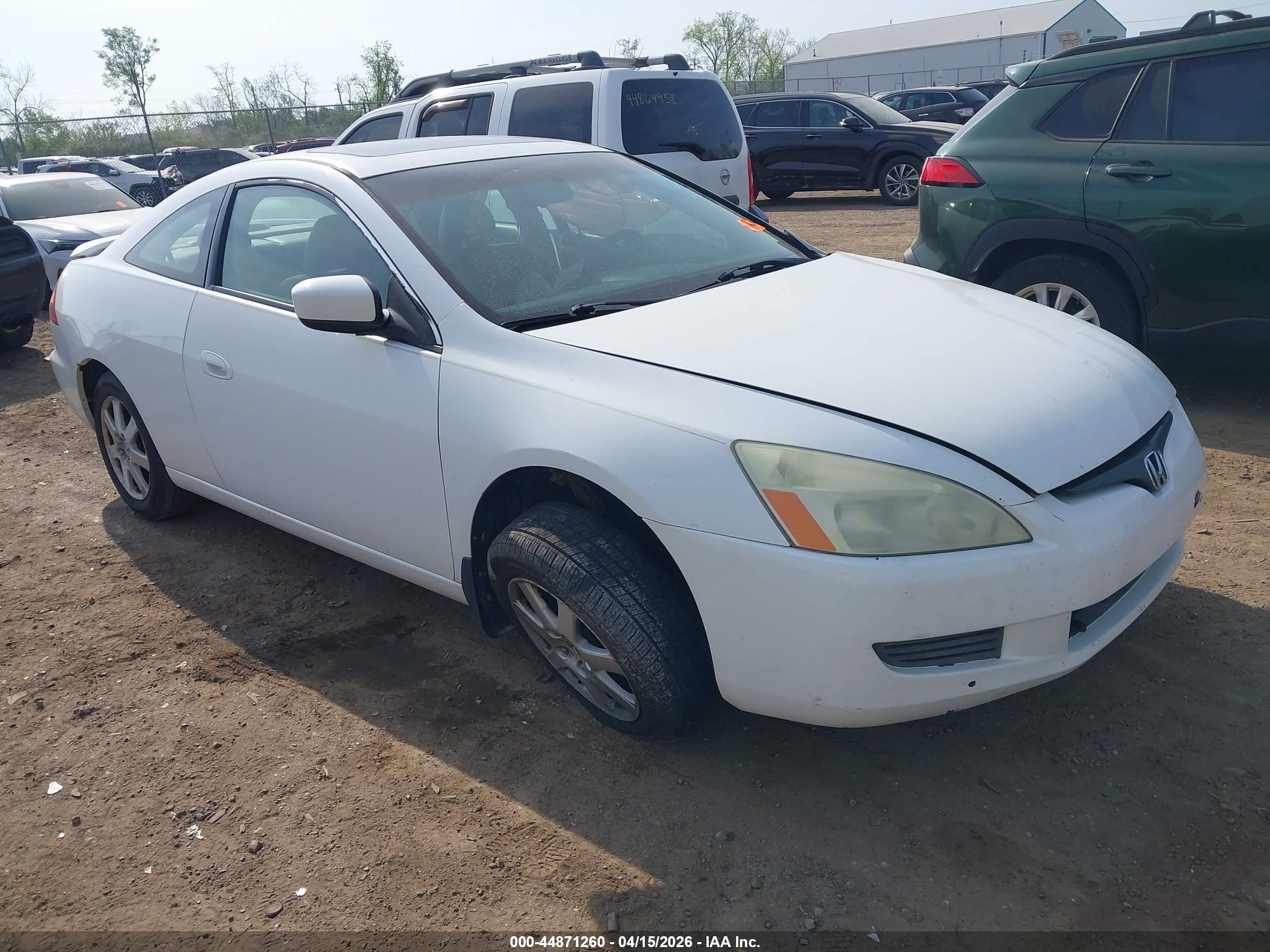 2005 Honda Accord Cpe Ex-l V6 White vin: 1HGCM82675A014336