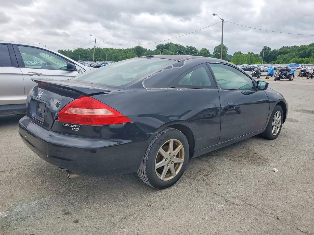 2004 Honda Accord Ex Black vin: 1HGCM826X4A020131