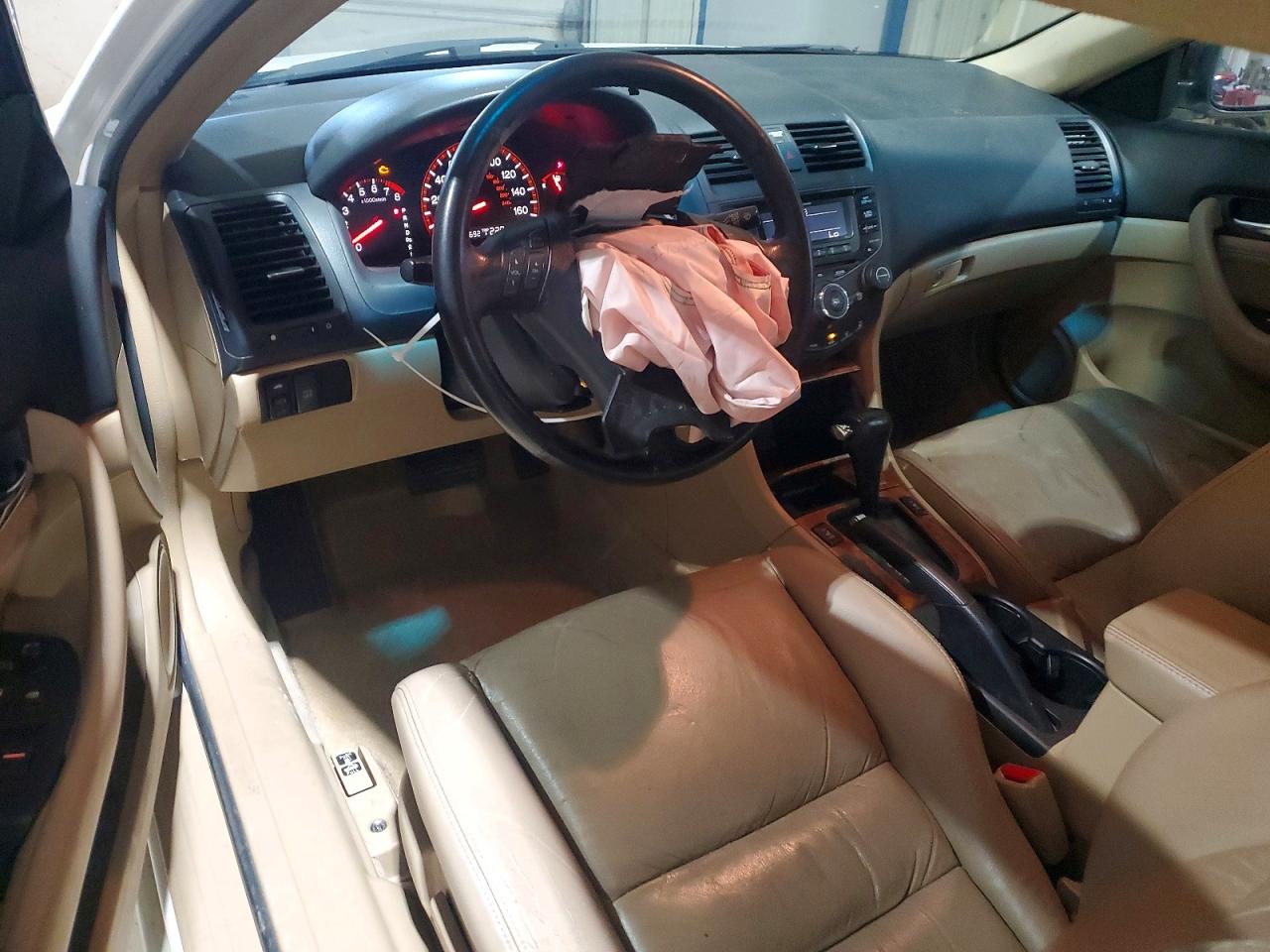 2005 Honda Accord Ex White vin: 1HGCM826X5A000396