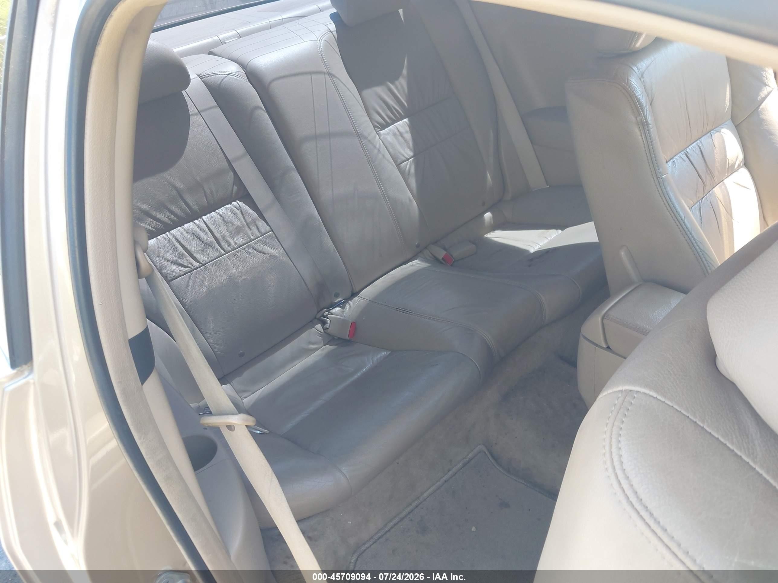 2006 Honda Accord 3.0 Ex Gold vin: 1HGCM82716A000829