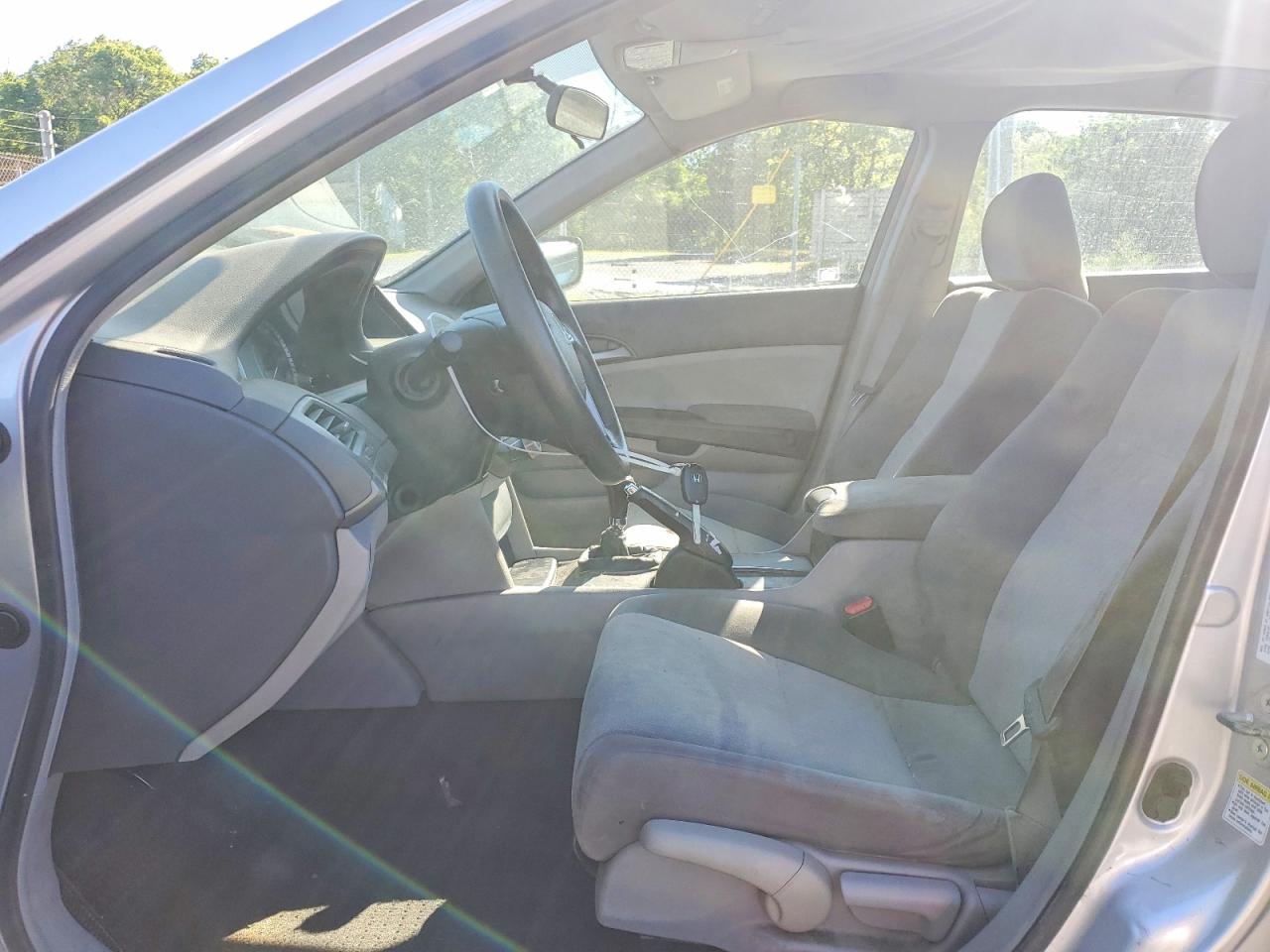 2009 Honda Accord Lx Серебряный vin: 1HGCP25329A163331