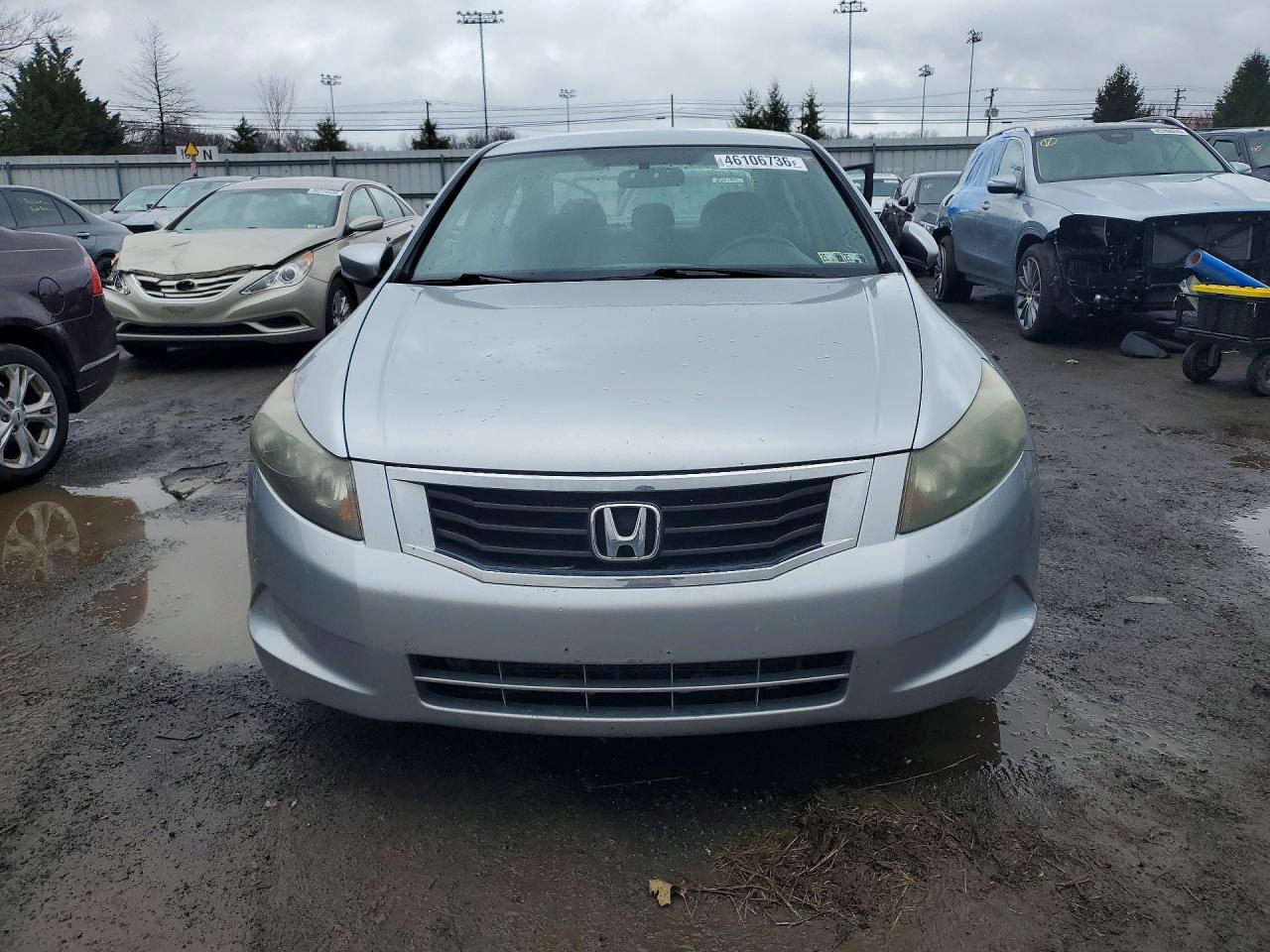 2008 Honda Accord Lx Silver vin: 1HGCP25378A035830