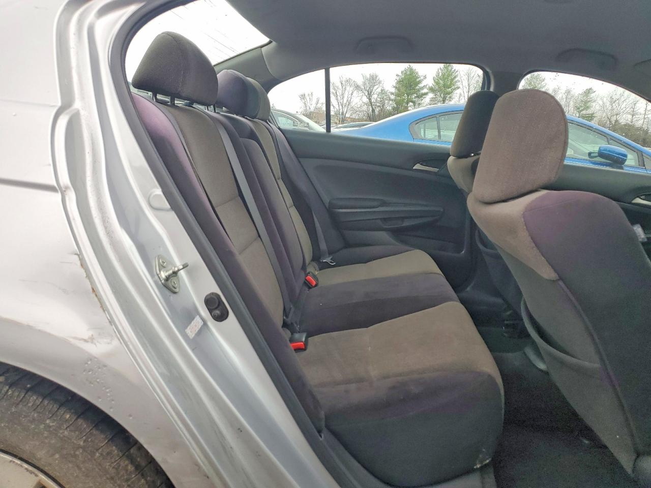 2008 Honda Accord Lx Silver vin: 1HGCP25378A035830