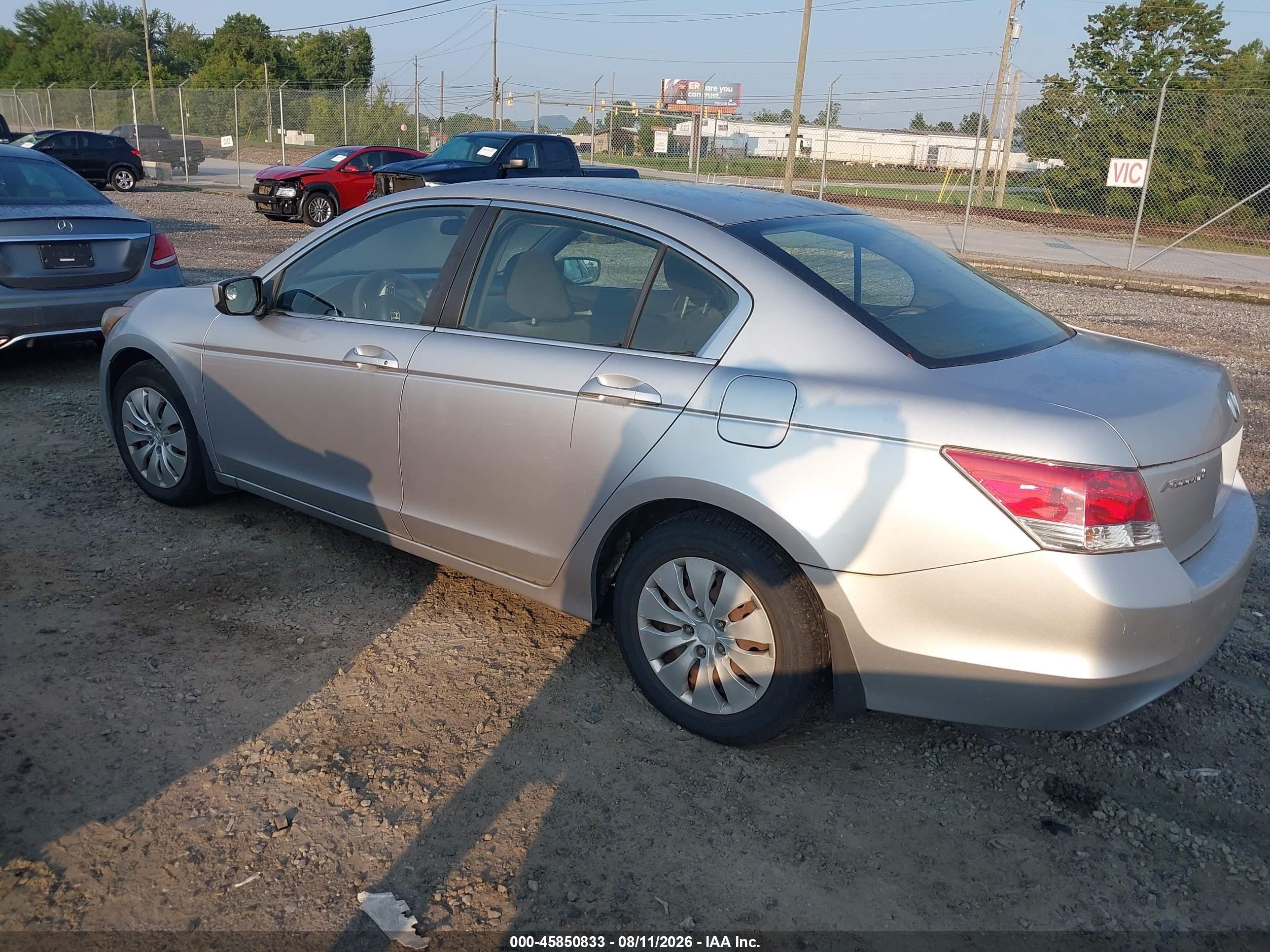 2008 Honda Accord 2.4 Lx Silver vin: 1HGCP25378A151853