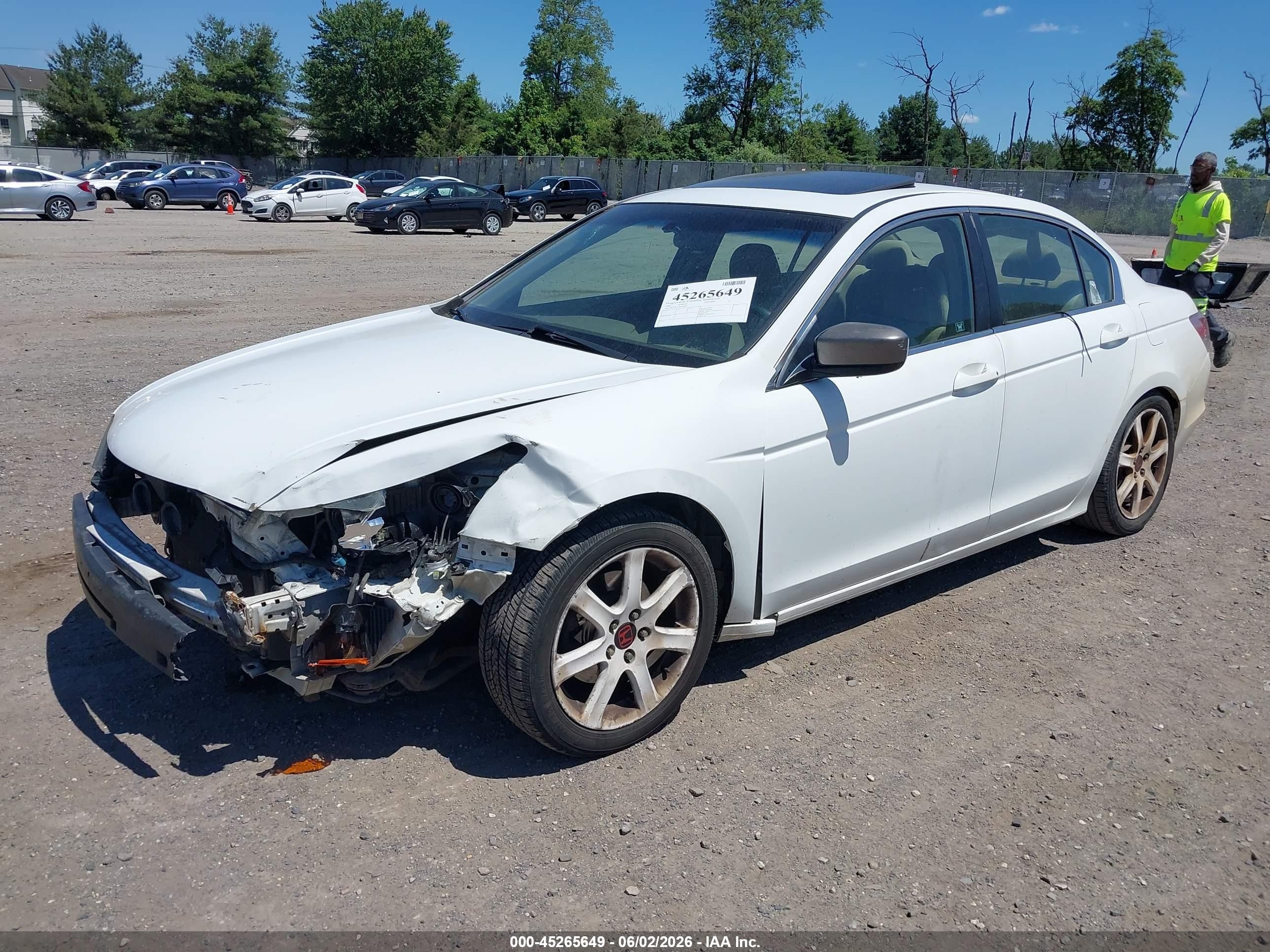 2008 Honda Accord 2.4 Ex White vin: 1HGCP25778A006301