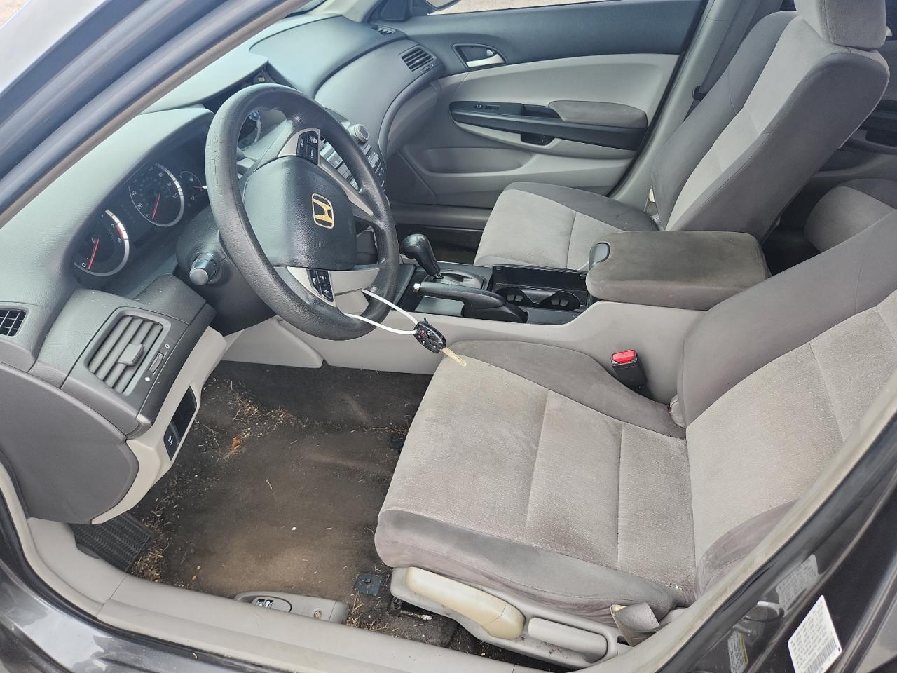 2008 Honda Accord Lx Gray vin: 1HGCP26308A067419