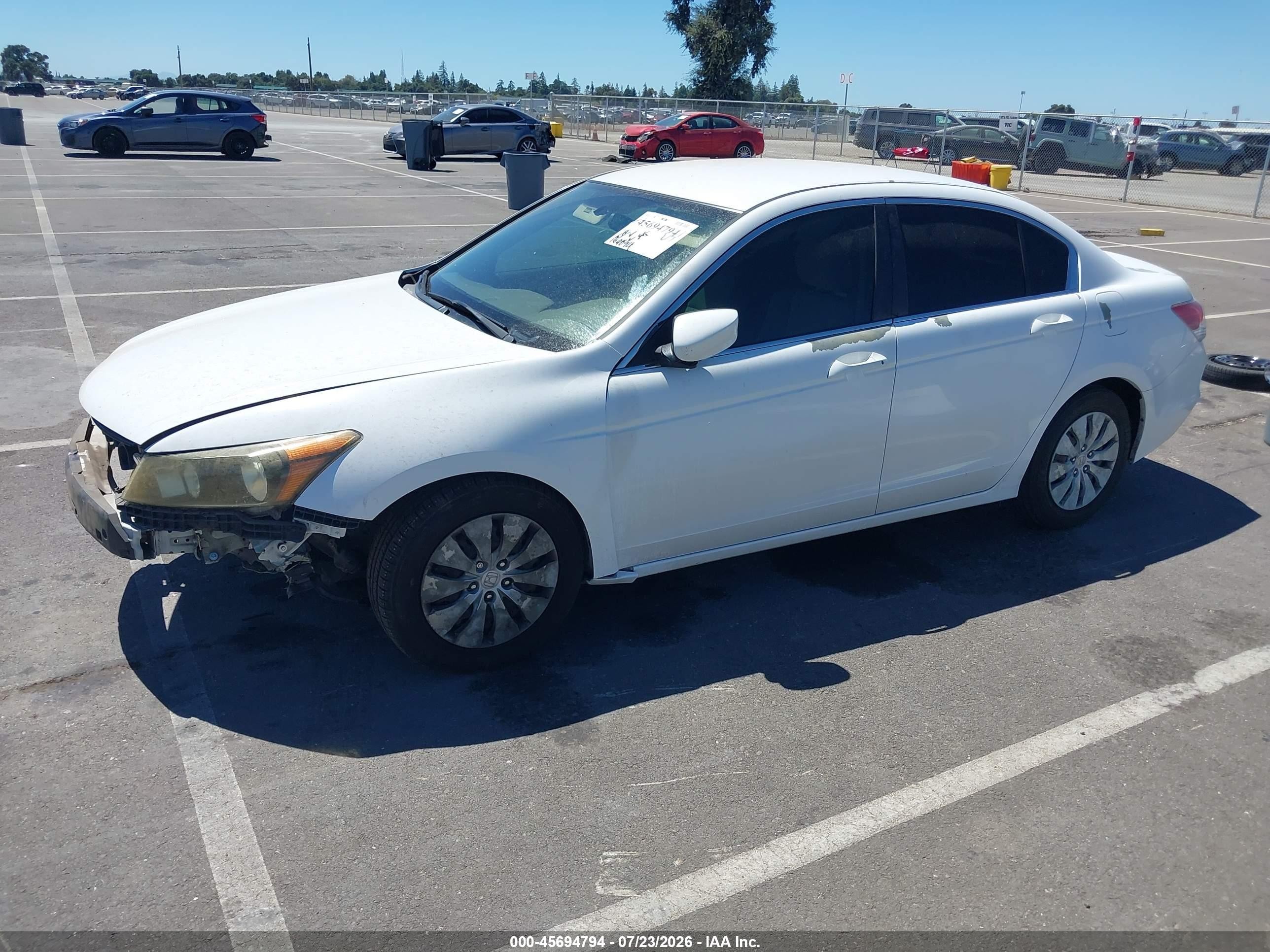2009 Honda Accord 2.4 Lx White vin: 1HGCP26309A012101