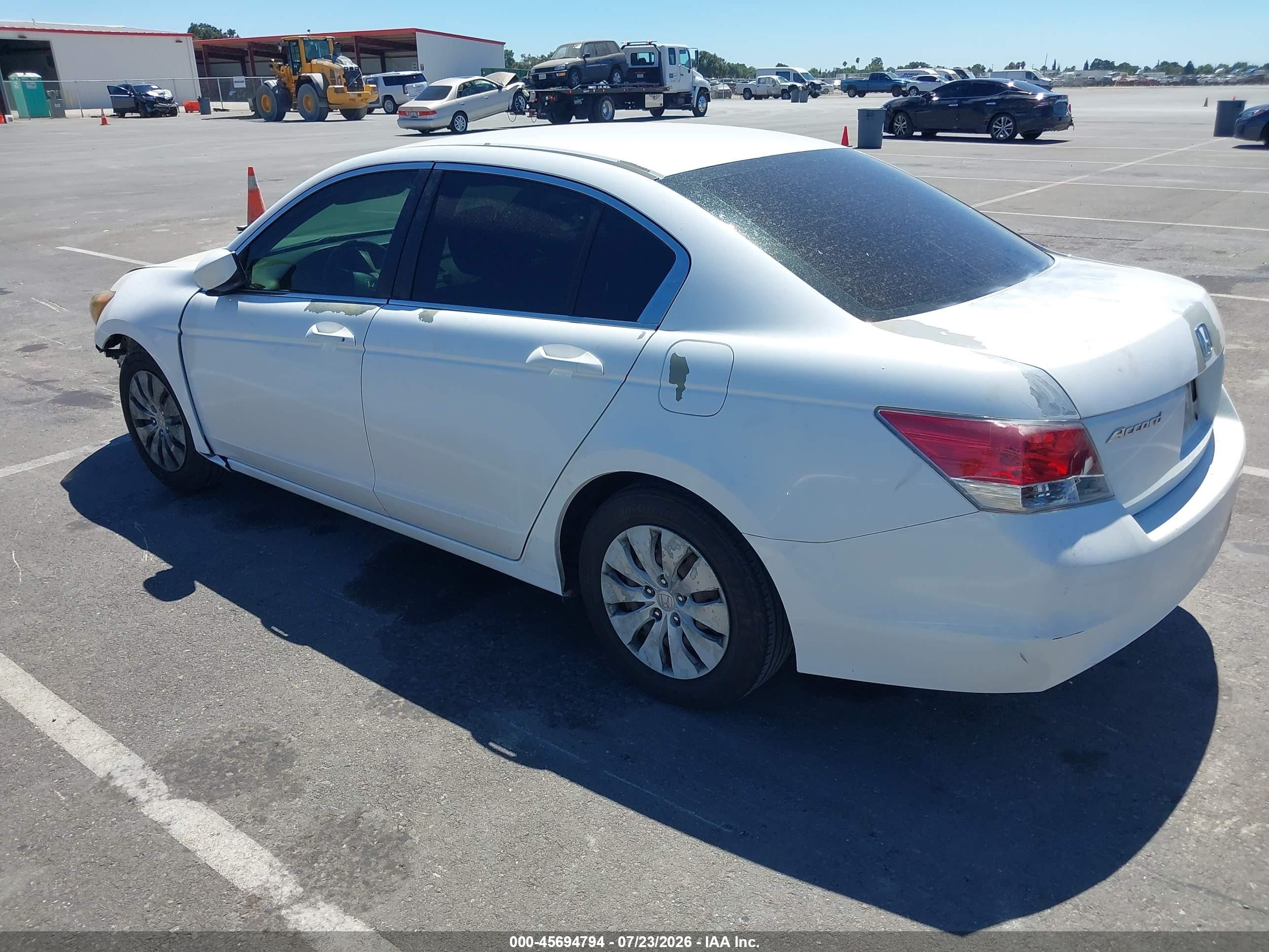 2009 Honda Accord 2.4 Lx White vin: 1HGCP26309A012101