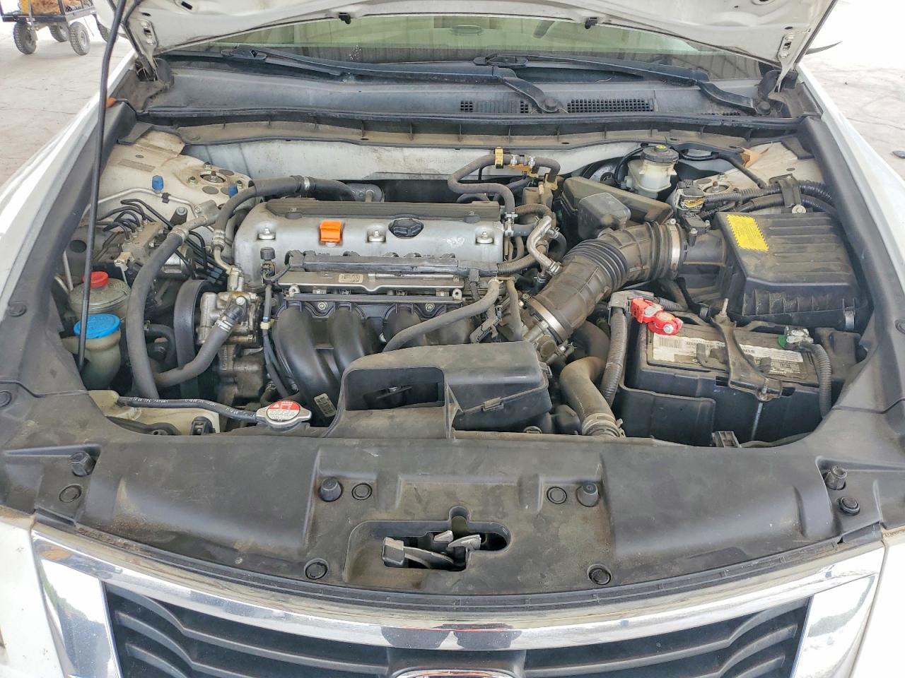 2009 Honda Accord Lx White vin: 1HGCP26309A093763