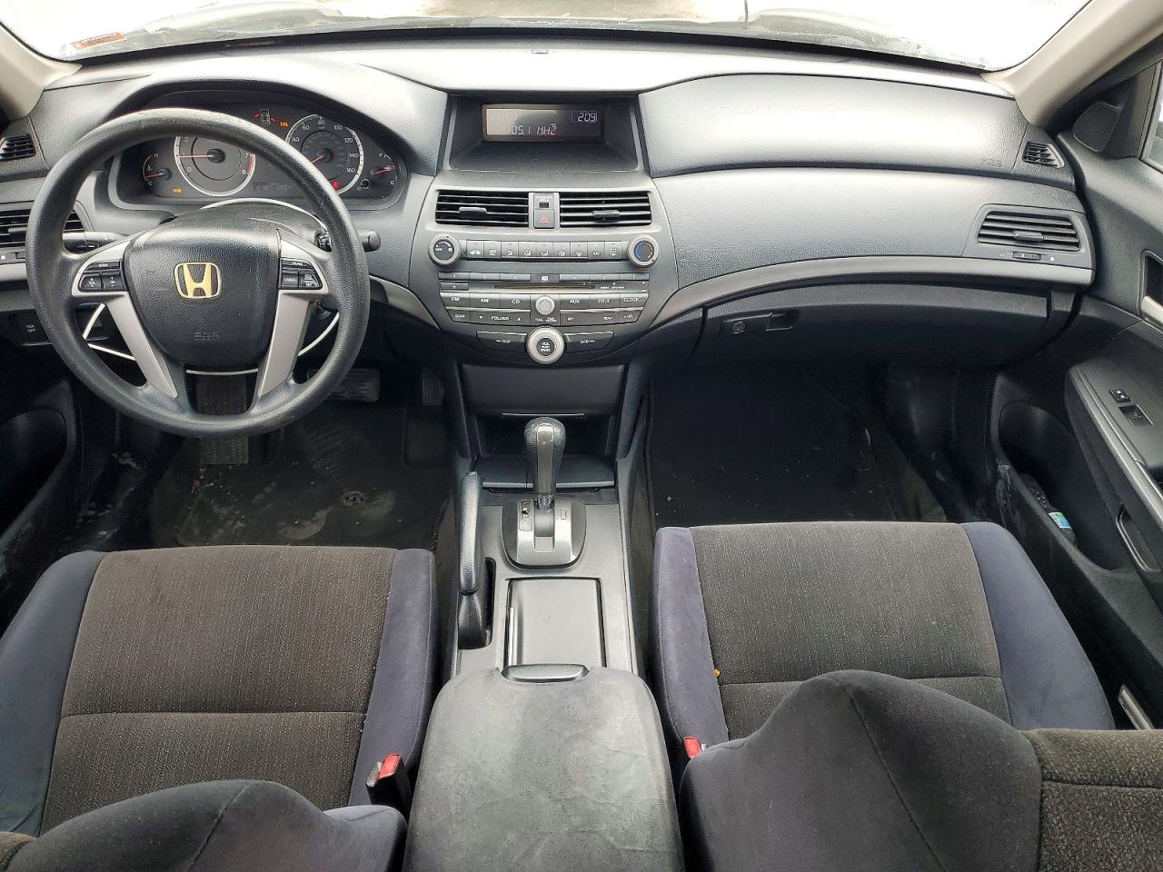 2009 Honda Accord Lx Silver vin: 1HGCP26309A130925