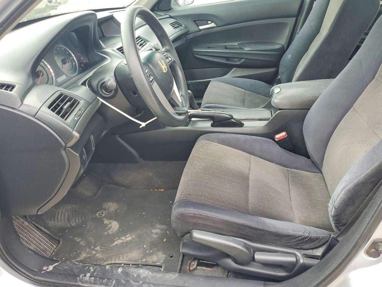 2009 Honda Accord Lx Silver vin: 1HGCP26309A130925
