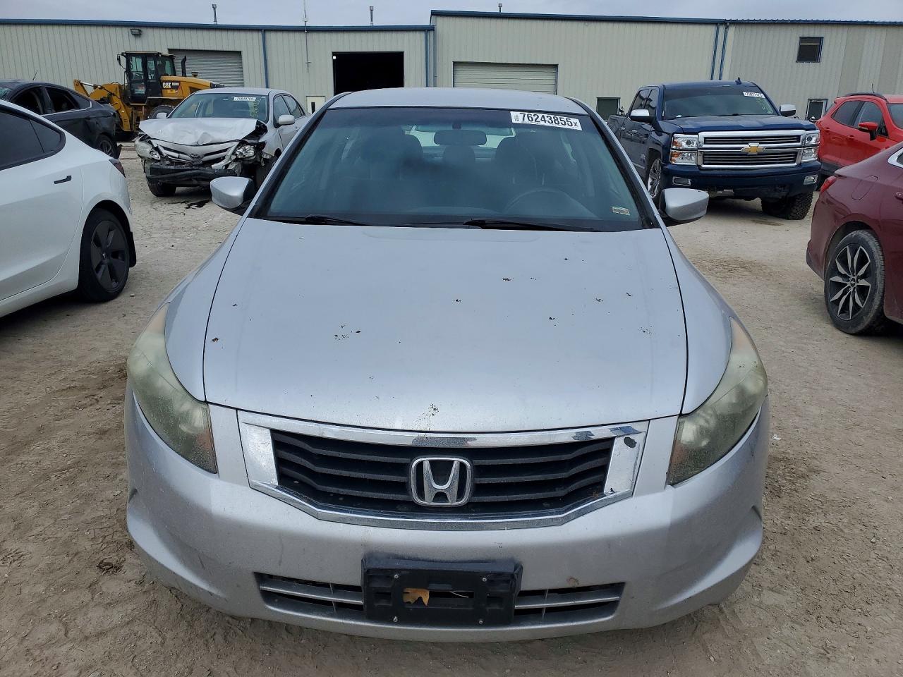 2009 Honda Accord Lx Silver vin: 1HGCP26309A130925
