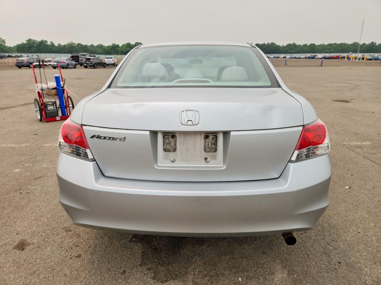 2009 Honda Accord Lx Silver vin: 1HGCP26309A175119