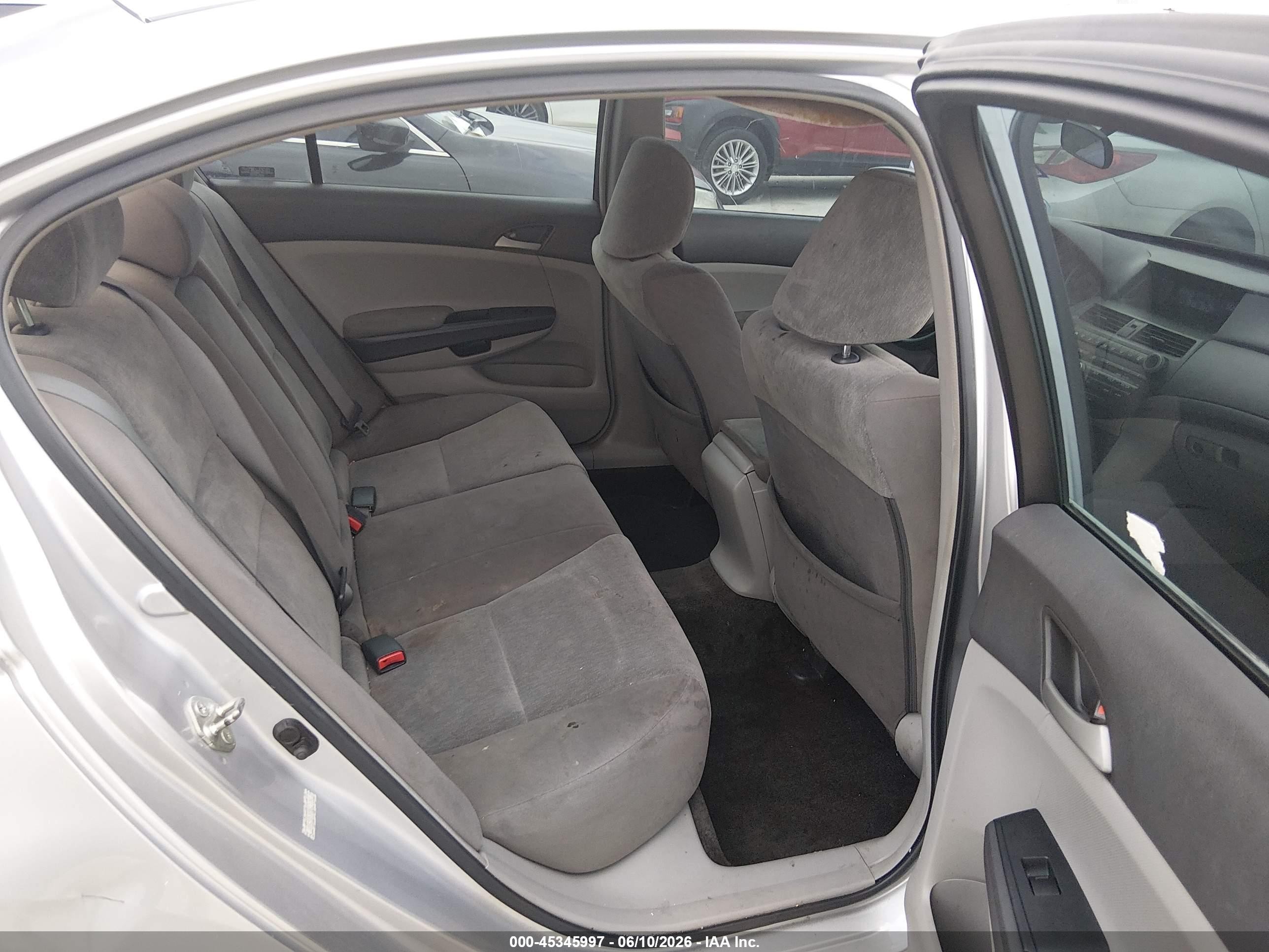 2009 Honda Accord 2.4 Lx Silver vin: 1HGCP26309A178361