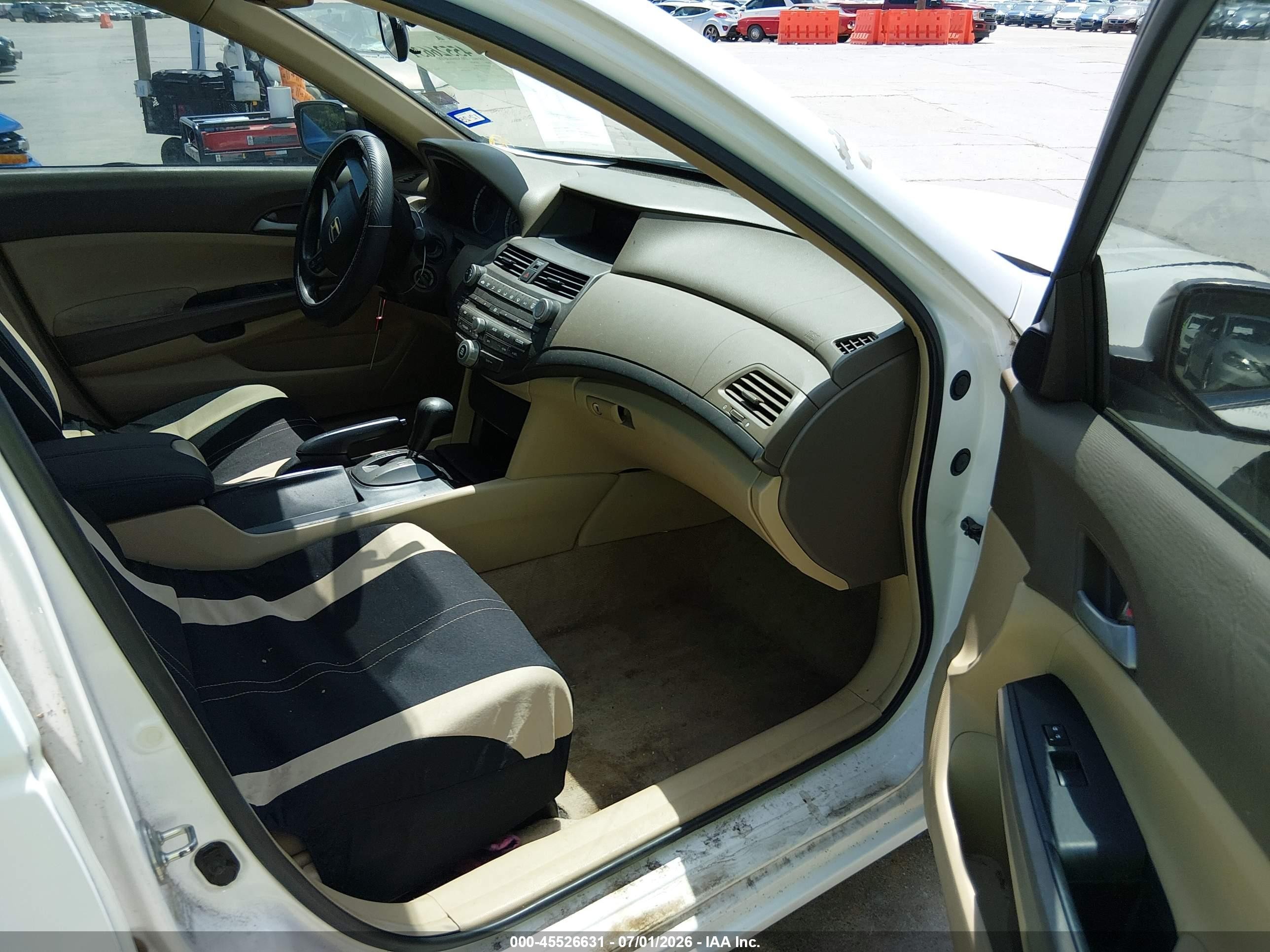 2009 Honda Accord 2.4 Lx White vin: 1HGCP26309A182961
