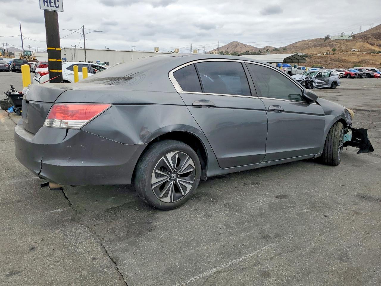2009 Honda Accord Lx Gray vin: 1HGCP26309A184970