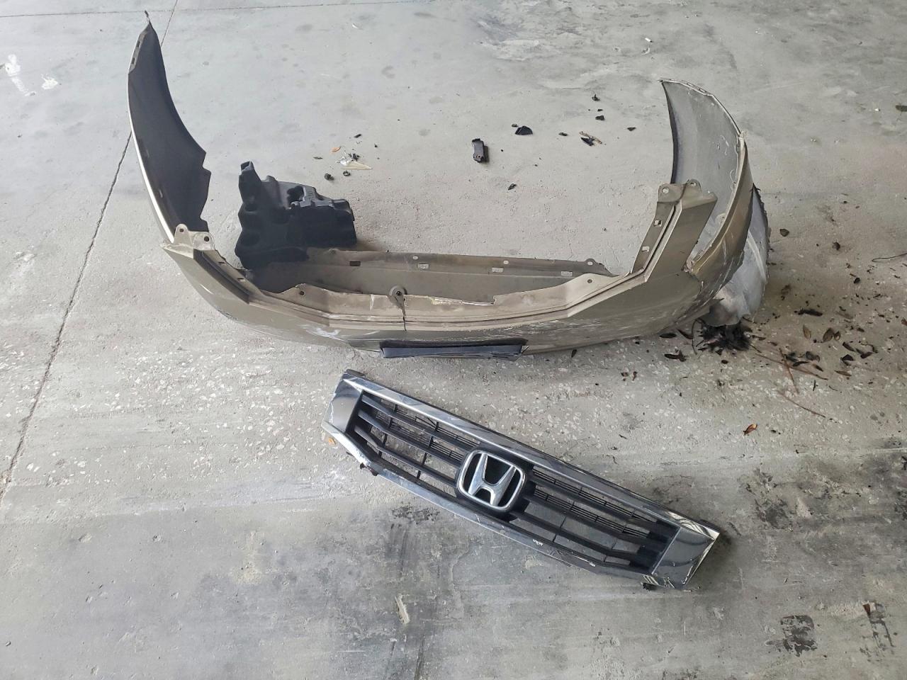 2008 Honda Accord Lx Золотой vin: 1HGCP26318A013627