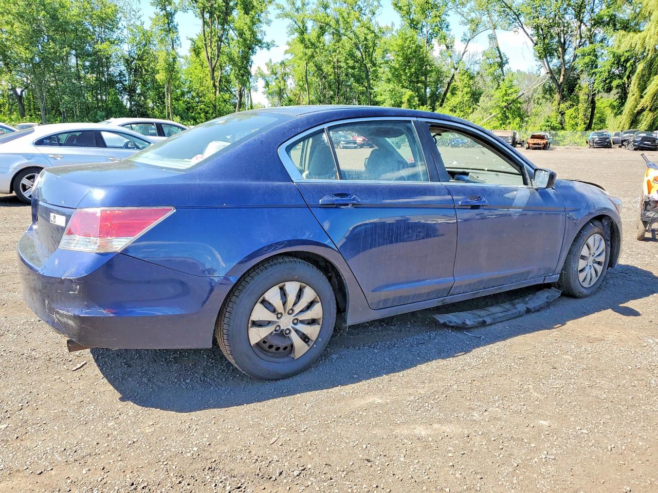 2008 Honda Accord Lx Blue vin: 1HGCP26318A036812