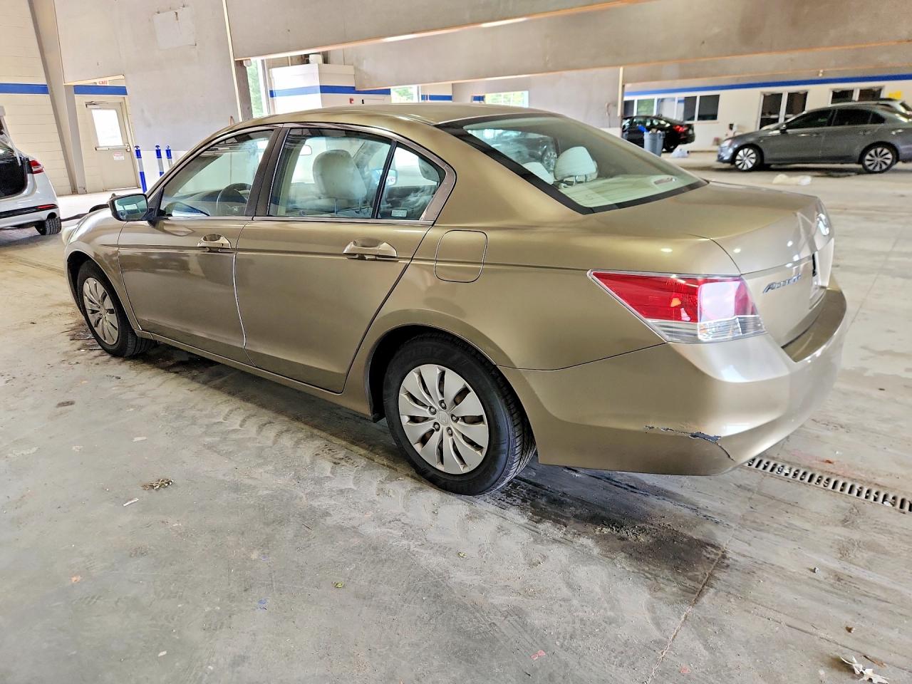 2008 Honda Accord Lx Tan vin: 1HGCP26318A055294
