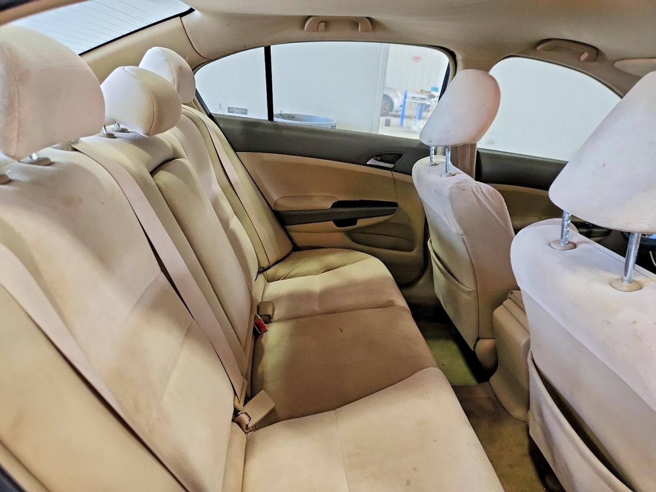 2008 Honda Accord Lx Tan vin: 1HGCP26318A055294