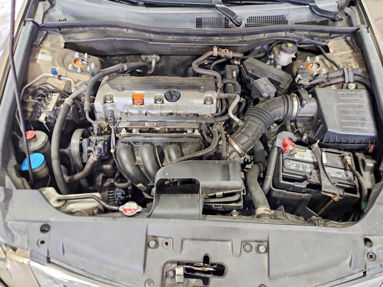 2008 Honda Accord Lx Tan vin: 1HGCP26318A055294