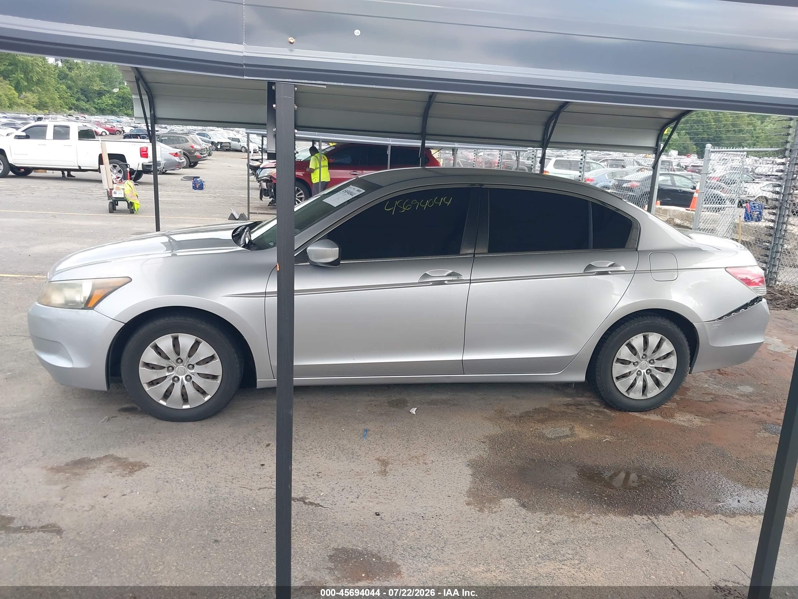 2008 Honda Accord 2.4 Lx Silver vin: 1HGCP26318A140779