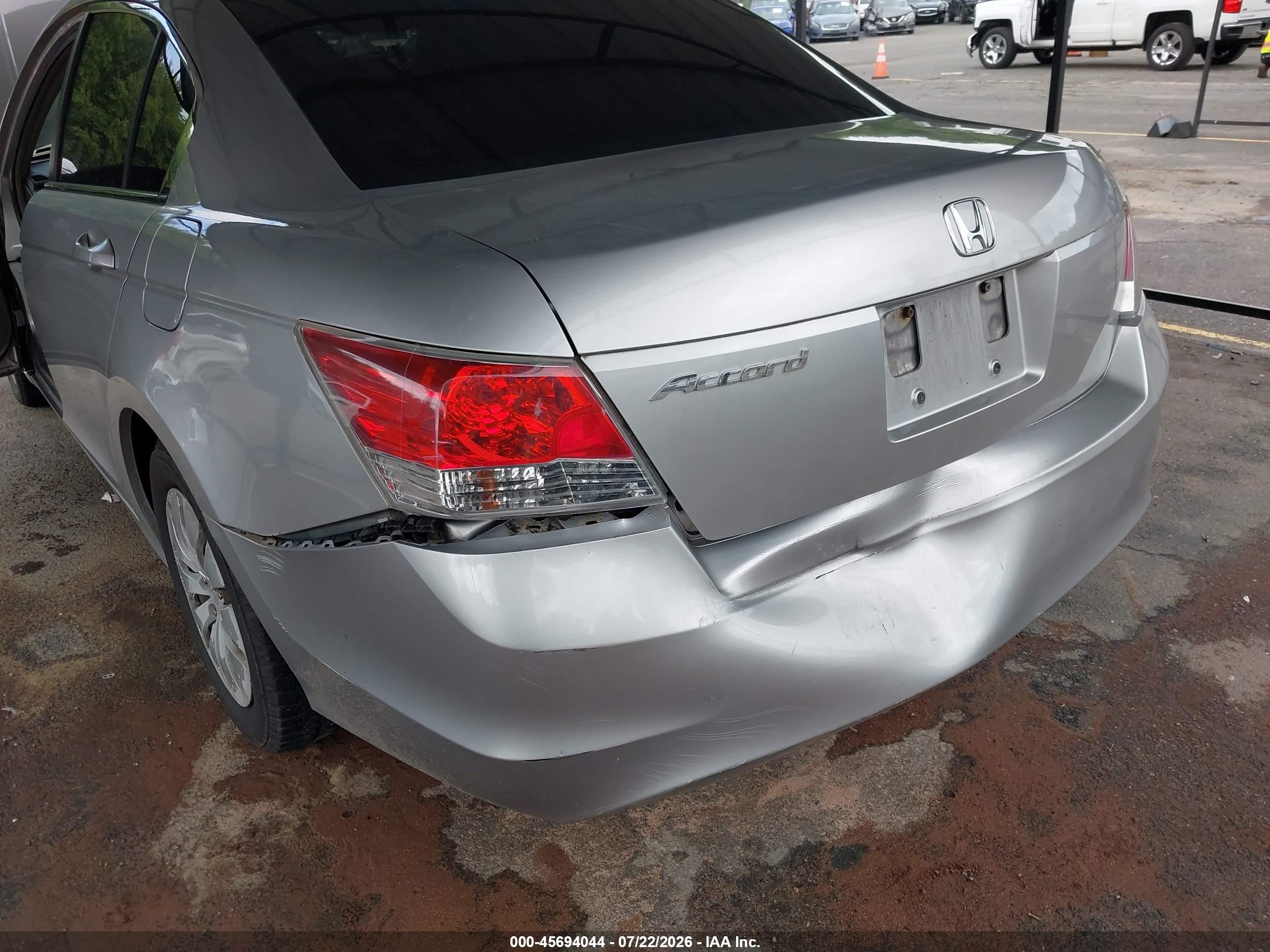 2008 Honda Accord 2.4 Lx Silver vin: 1HGCP26318A140779
