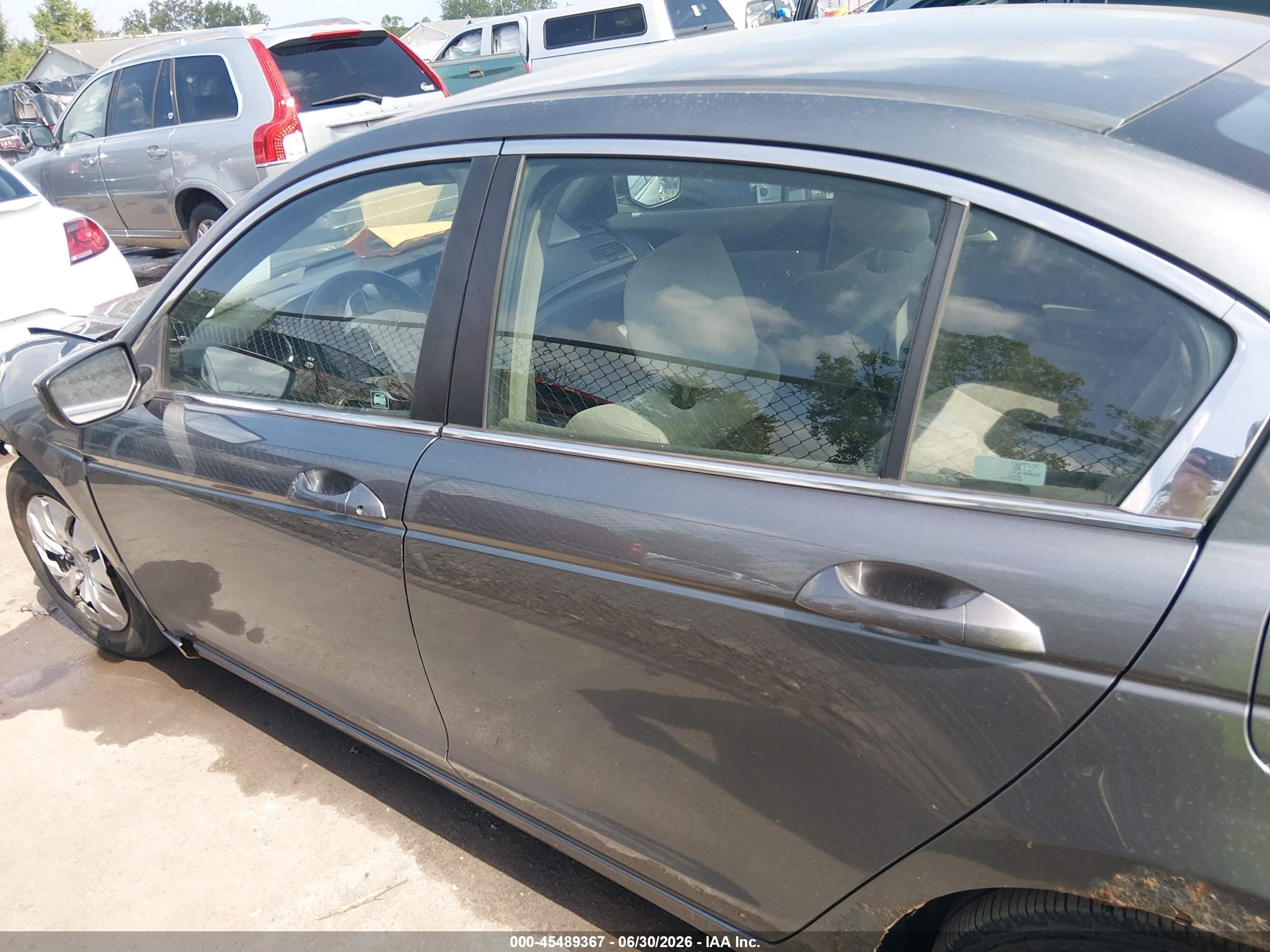2009 Honda Accord 2.4 Lx Серый vin: 1HGCP26319A052882