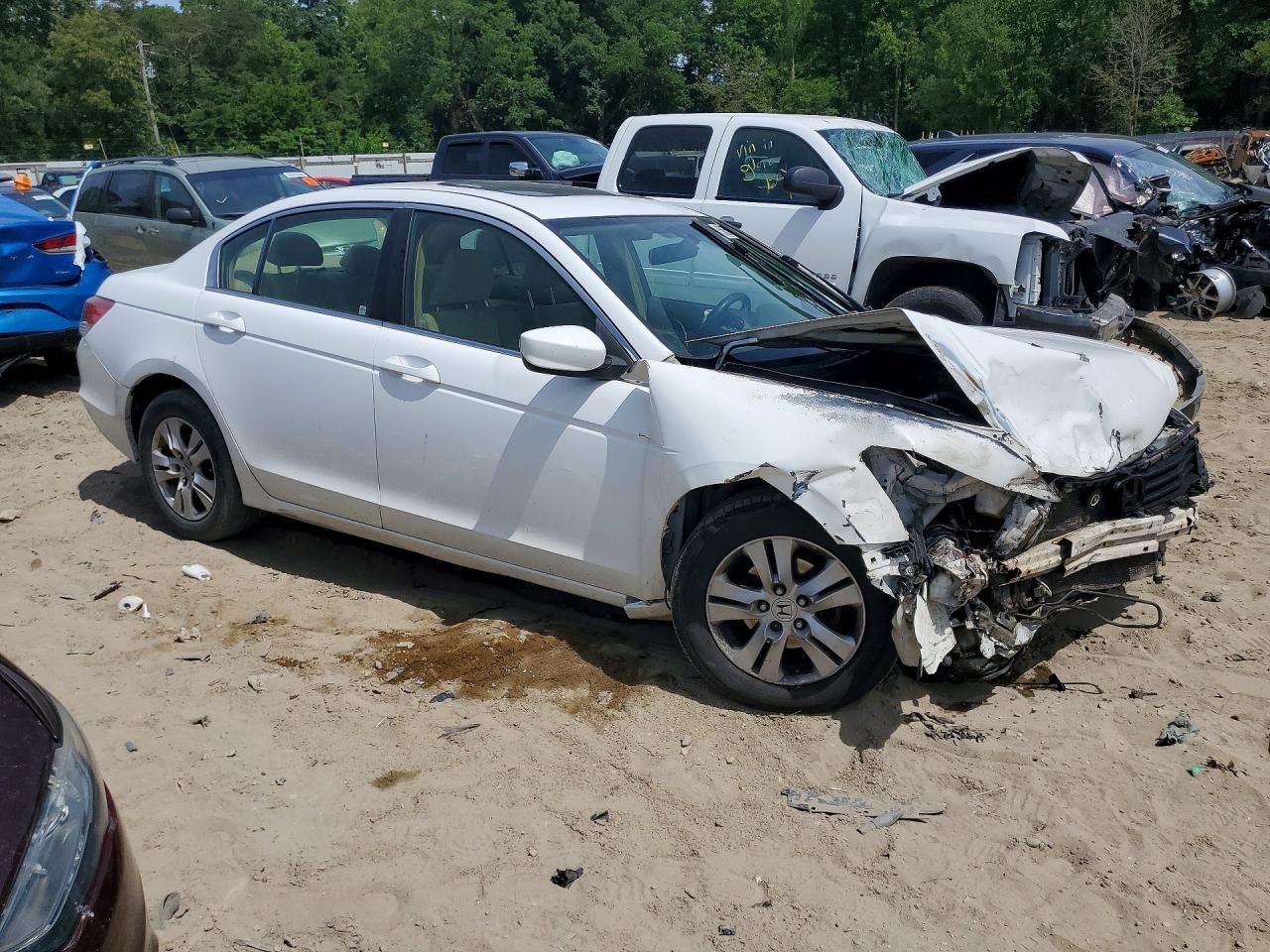 2009 Honda Accord Lx White vin: 1HGCP26319A114815