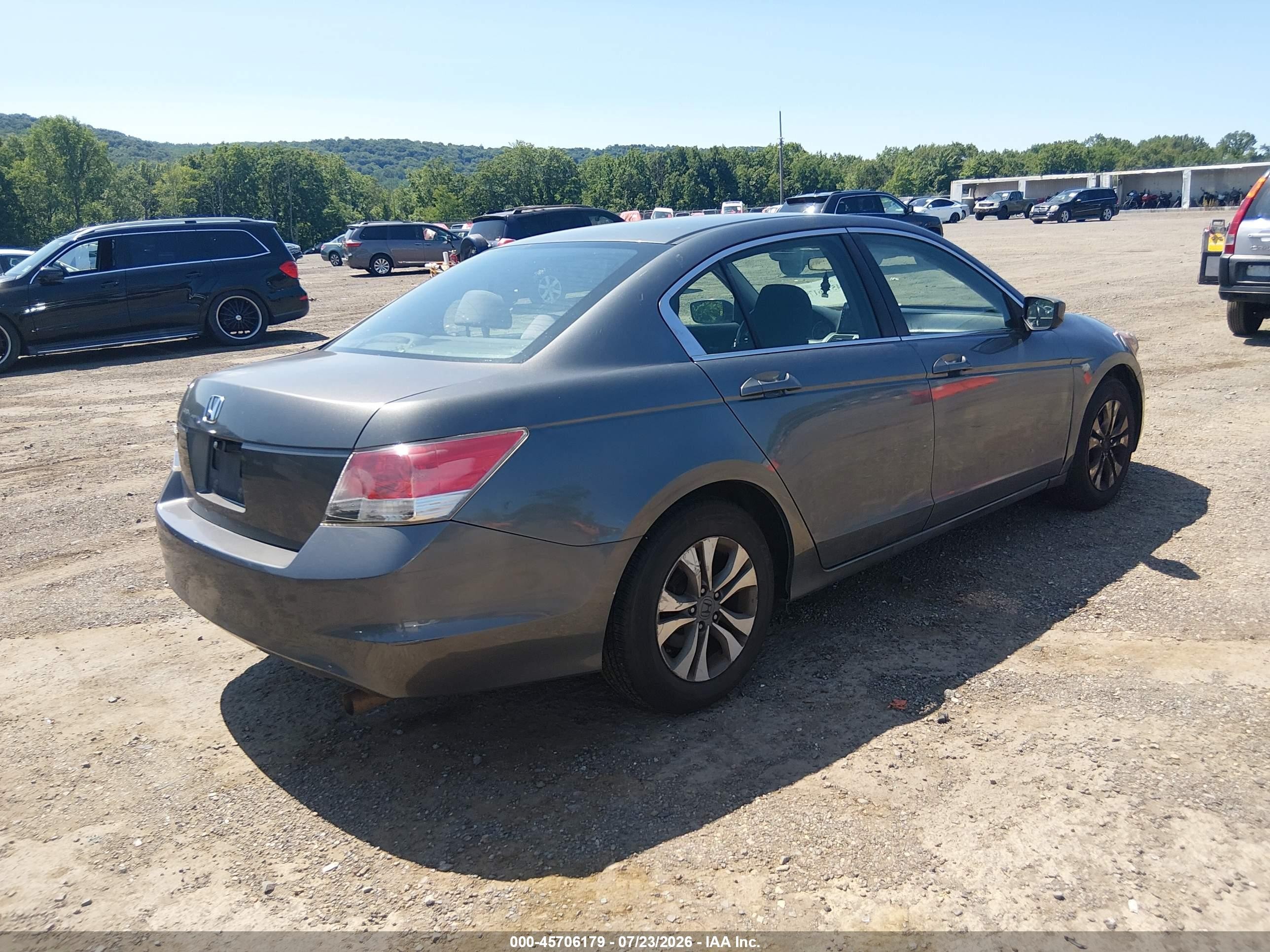 2009 Honda Accord 2.4 Lx Серый vin: 1HGCP26319A164887