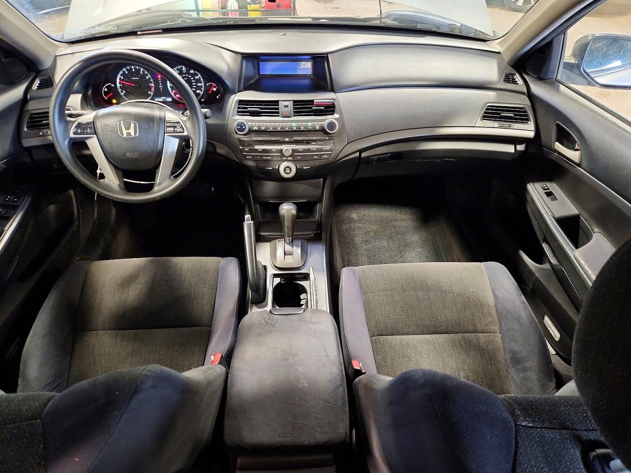 2009 Honda Accord Lx Silver vin: 1HGCP26319A191071