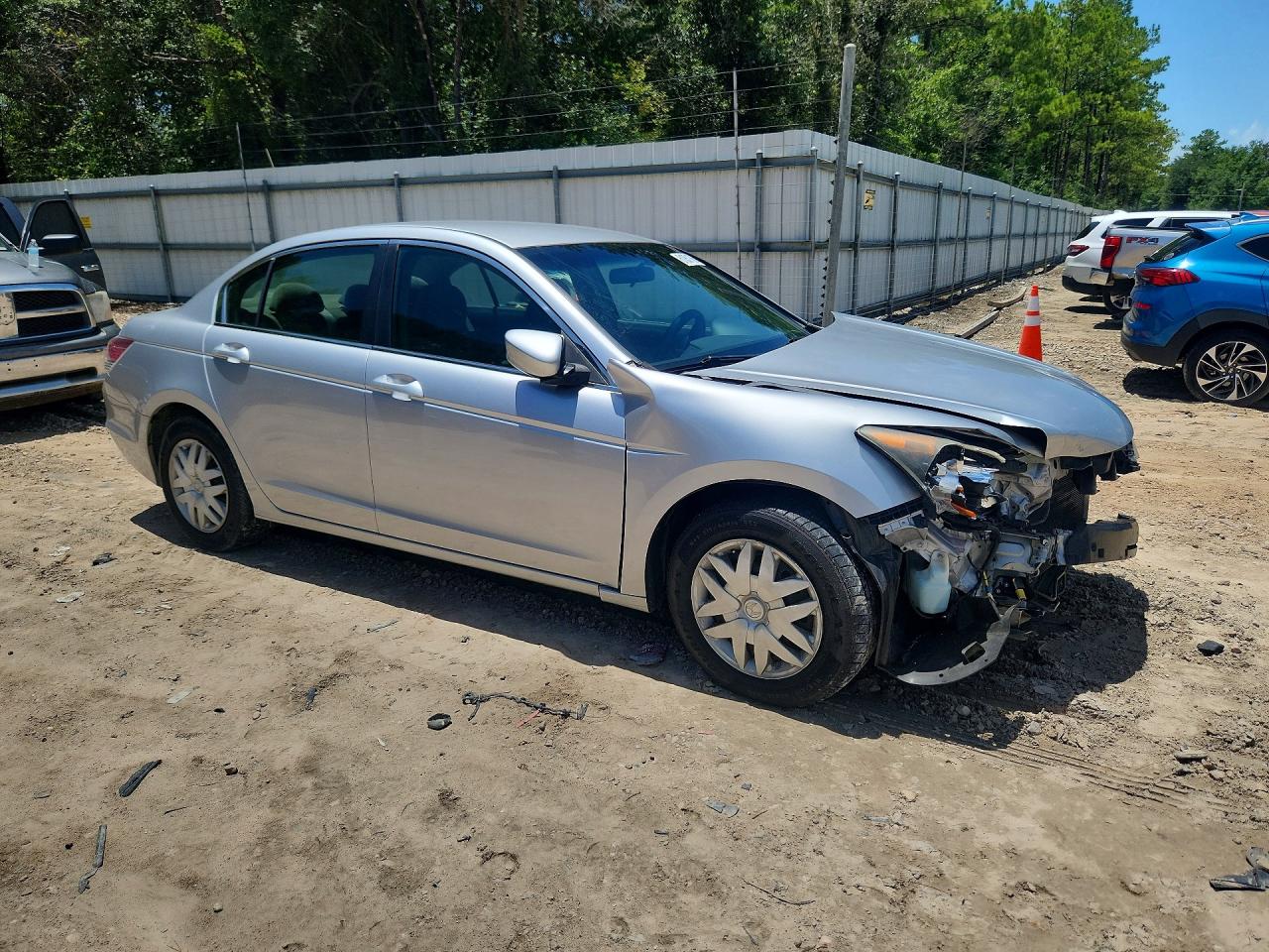 2008 Honda Accord Lx Silver vin: 1HGCP26328A001339