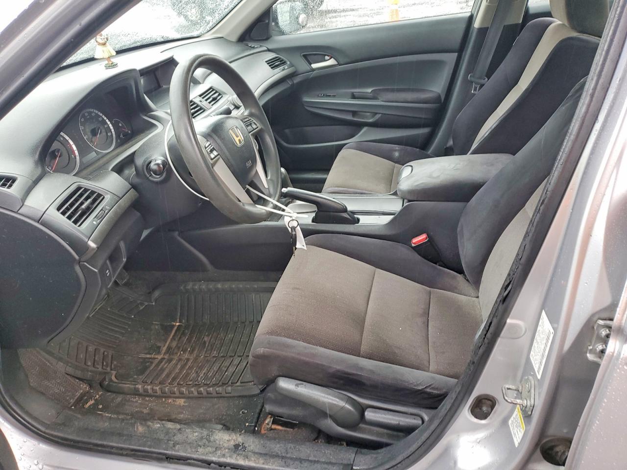 2008 Honda Accord Lx Silver vin: 1HGCP26328A010235