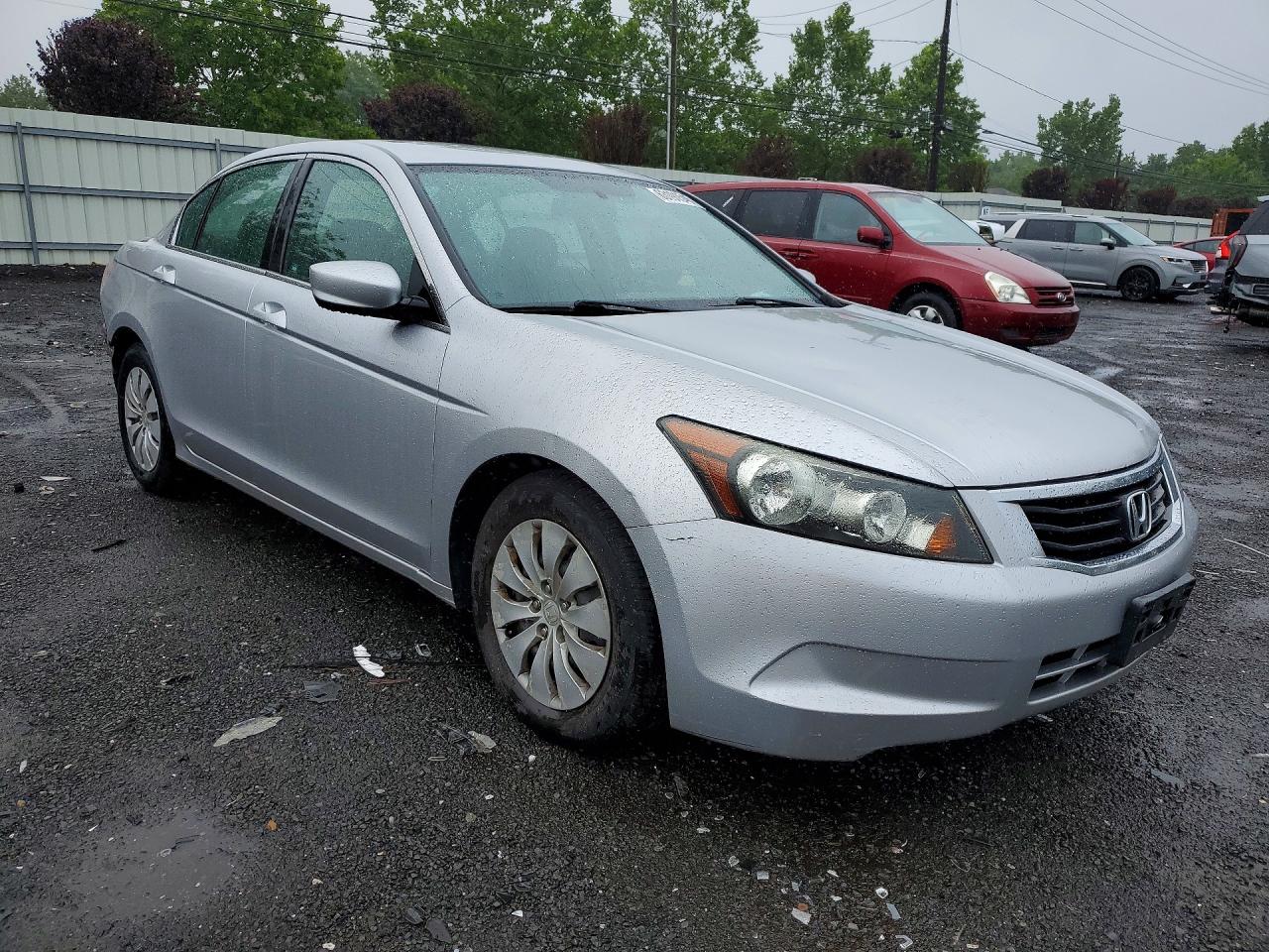 2008 Honda Accord Lx Silver vin: 1HGCP26328A010235